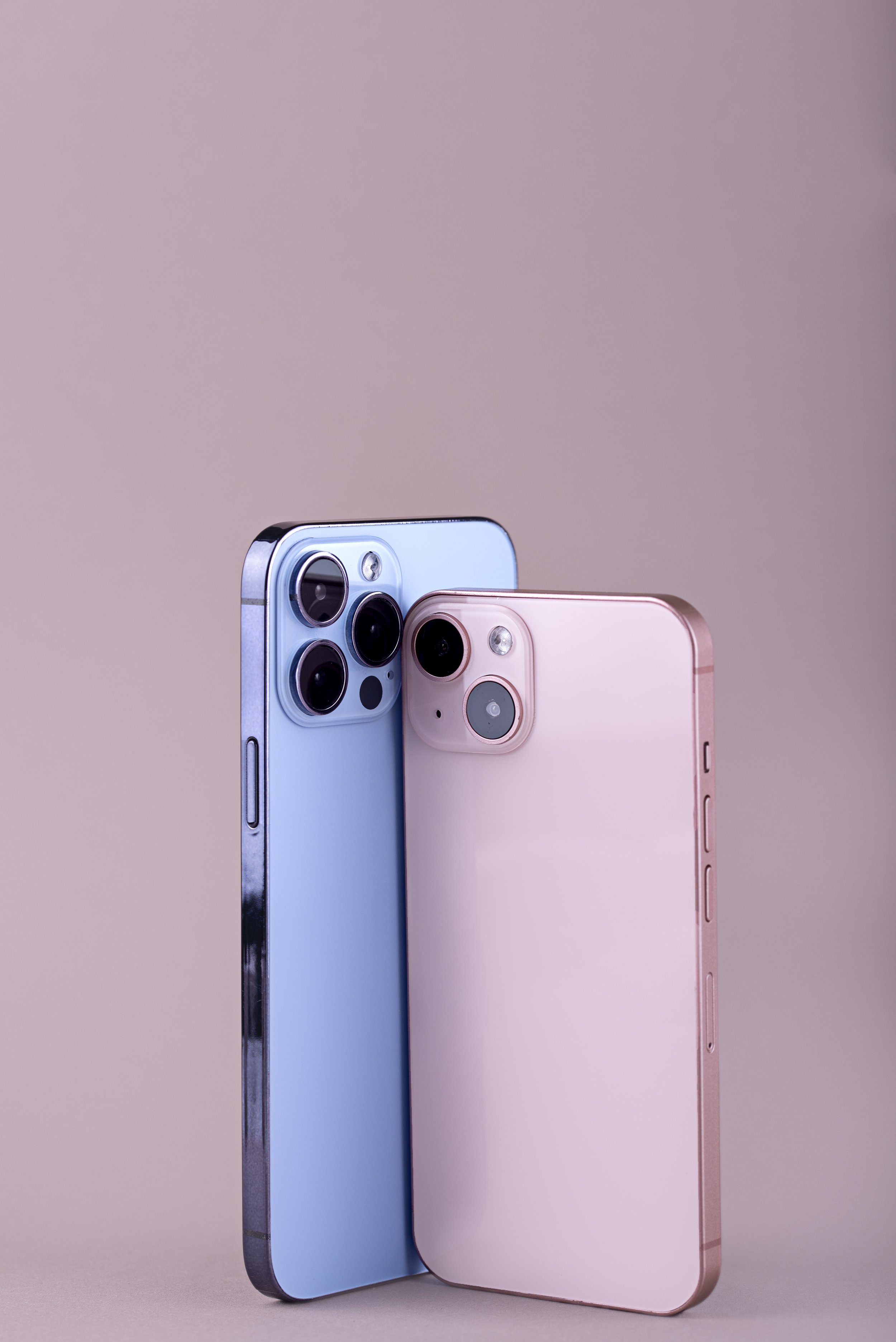 elegant-smartphone-composition.jpg