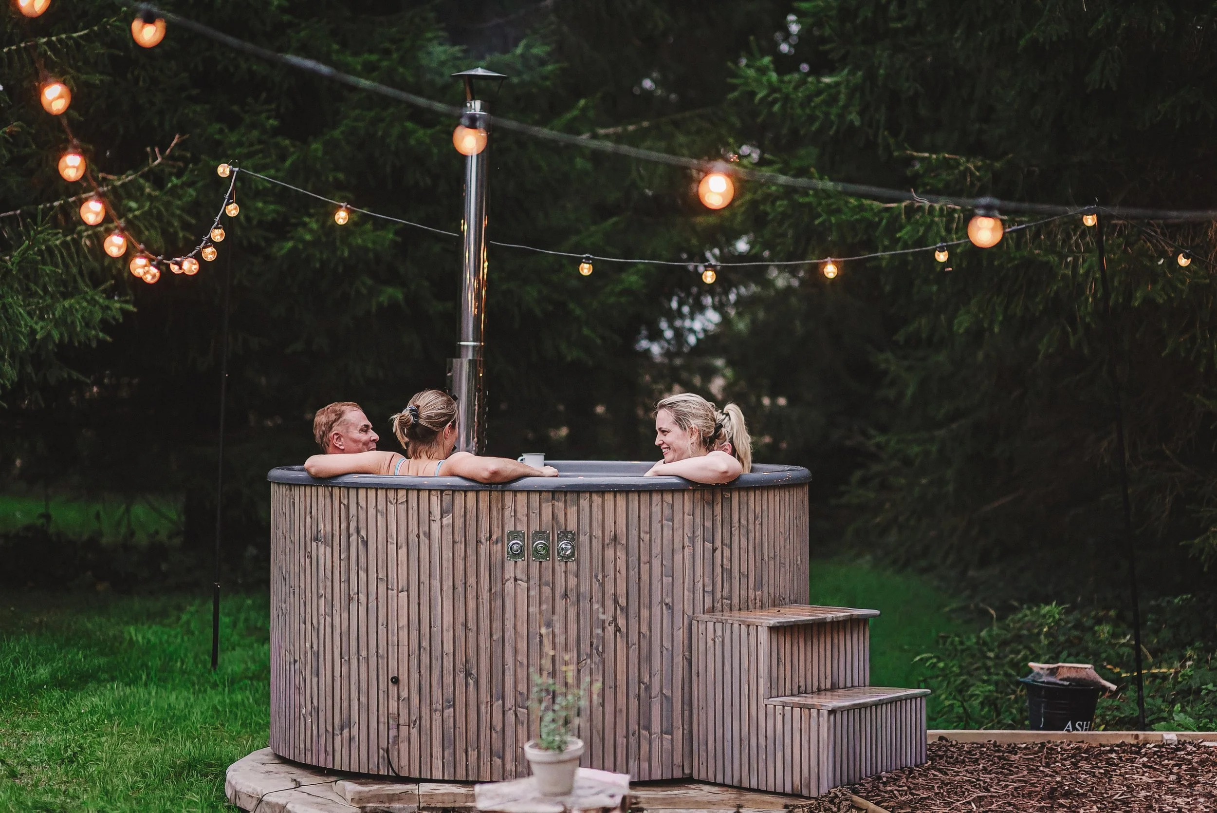 Pause &amp; Pour: Wild Spa Evening