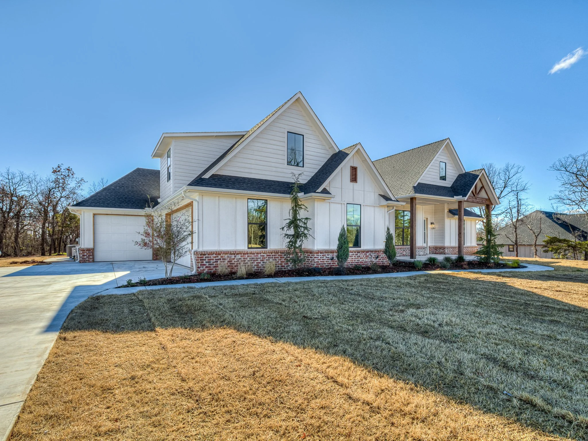 21200 Reserve Circle-5.jpg