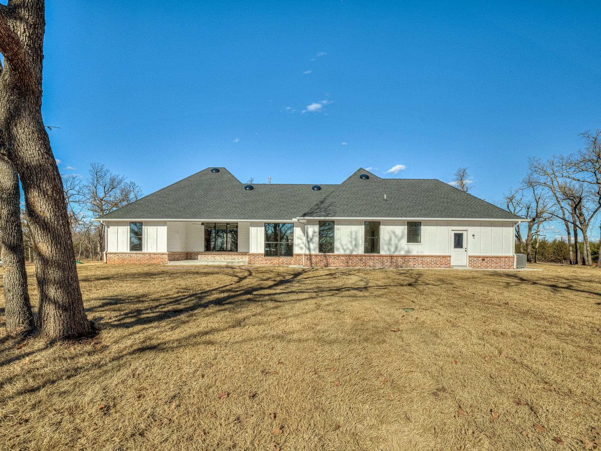 21200 Reserve Circle-59.jpg