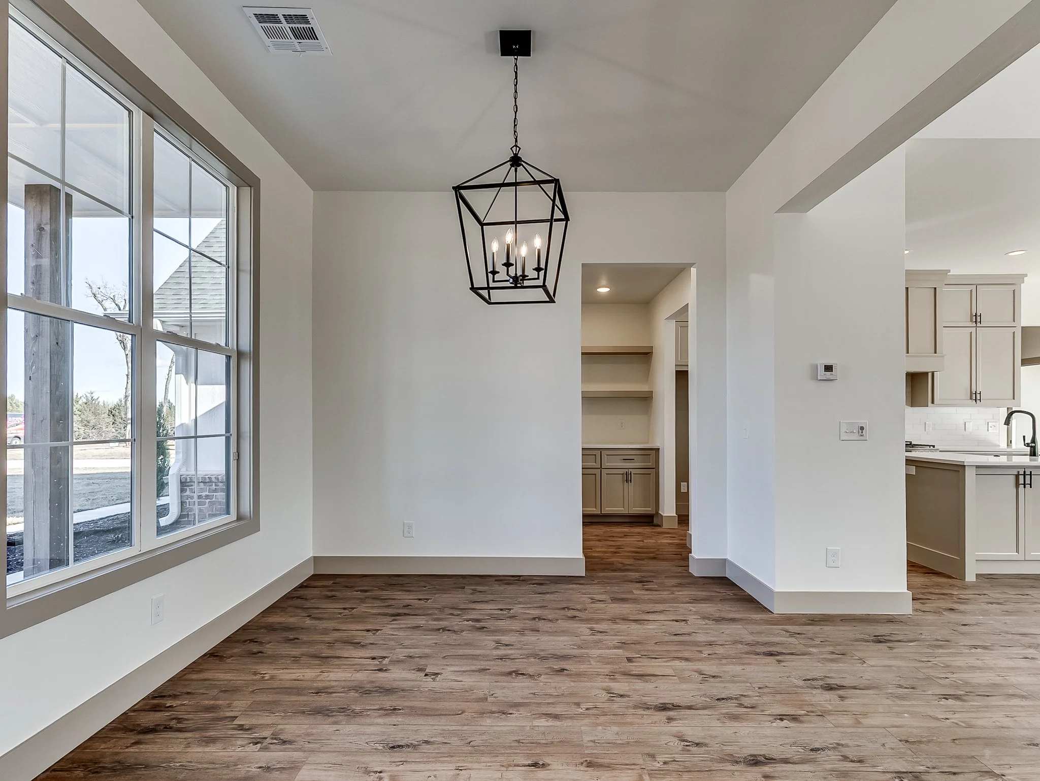 21200 Reserve Circle-19.jpg