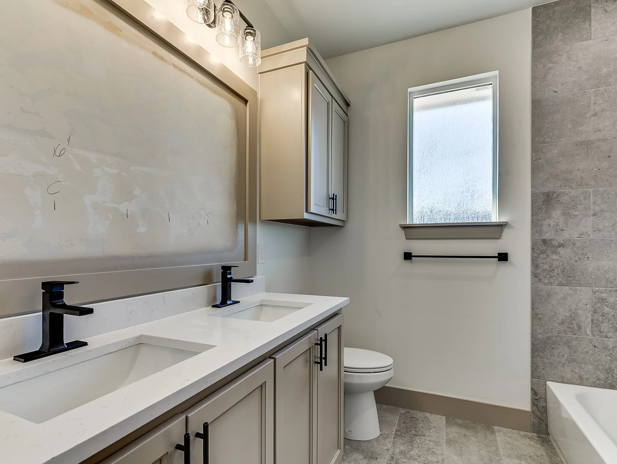 21200 Reserve Circle-44.jpg