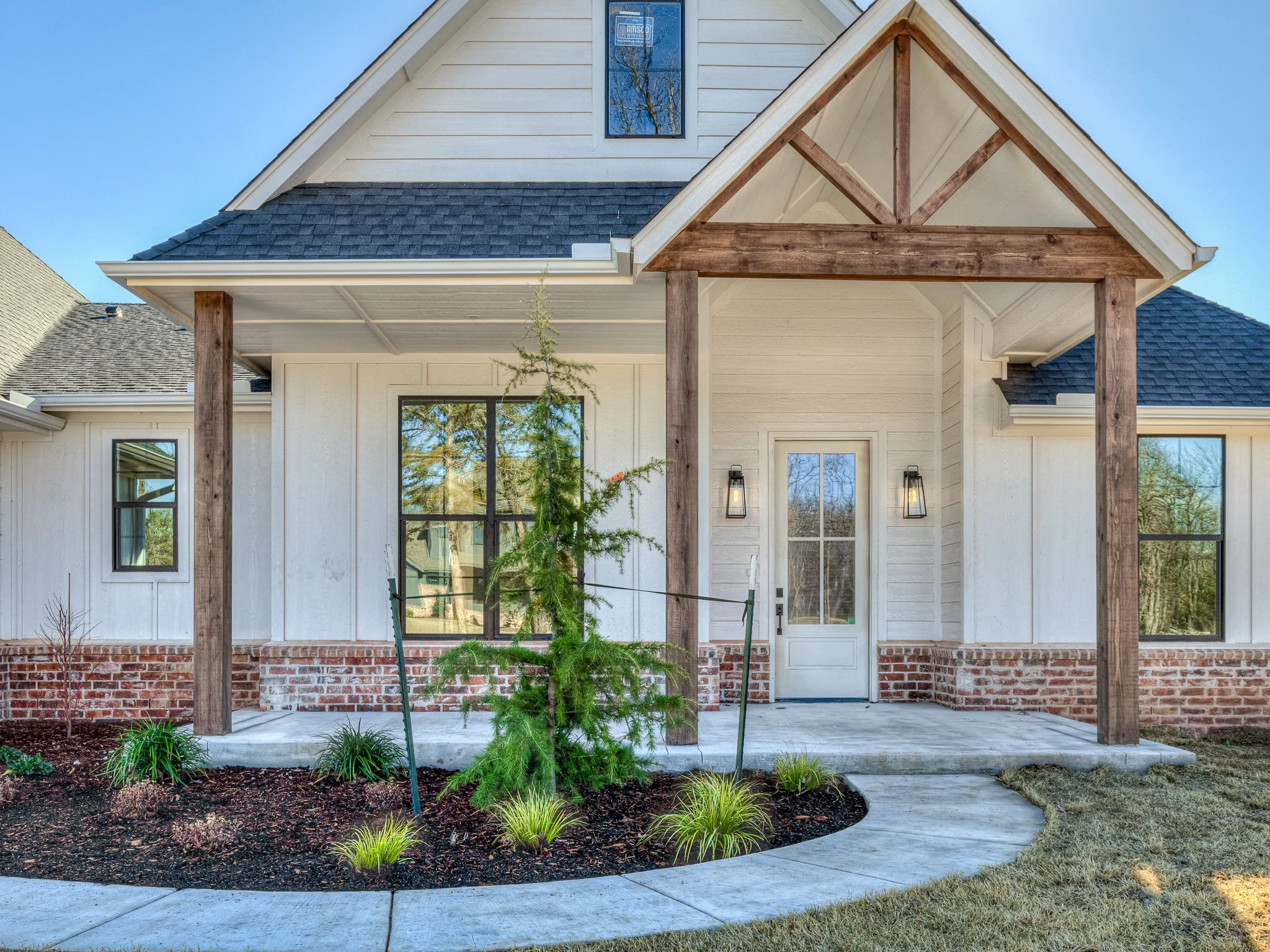 21200 Reserve Circle-7.jpg