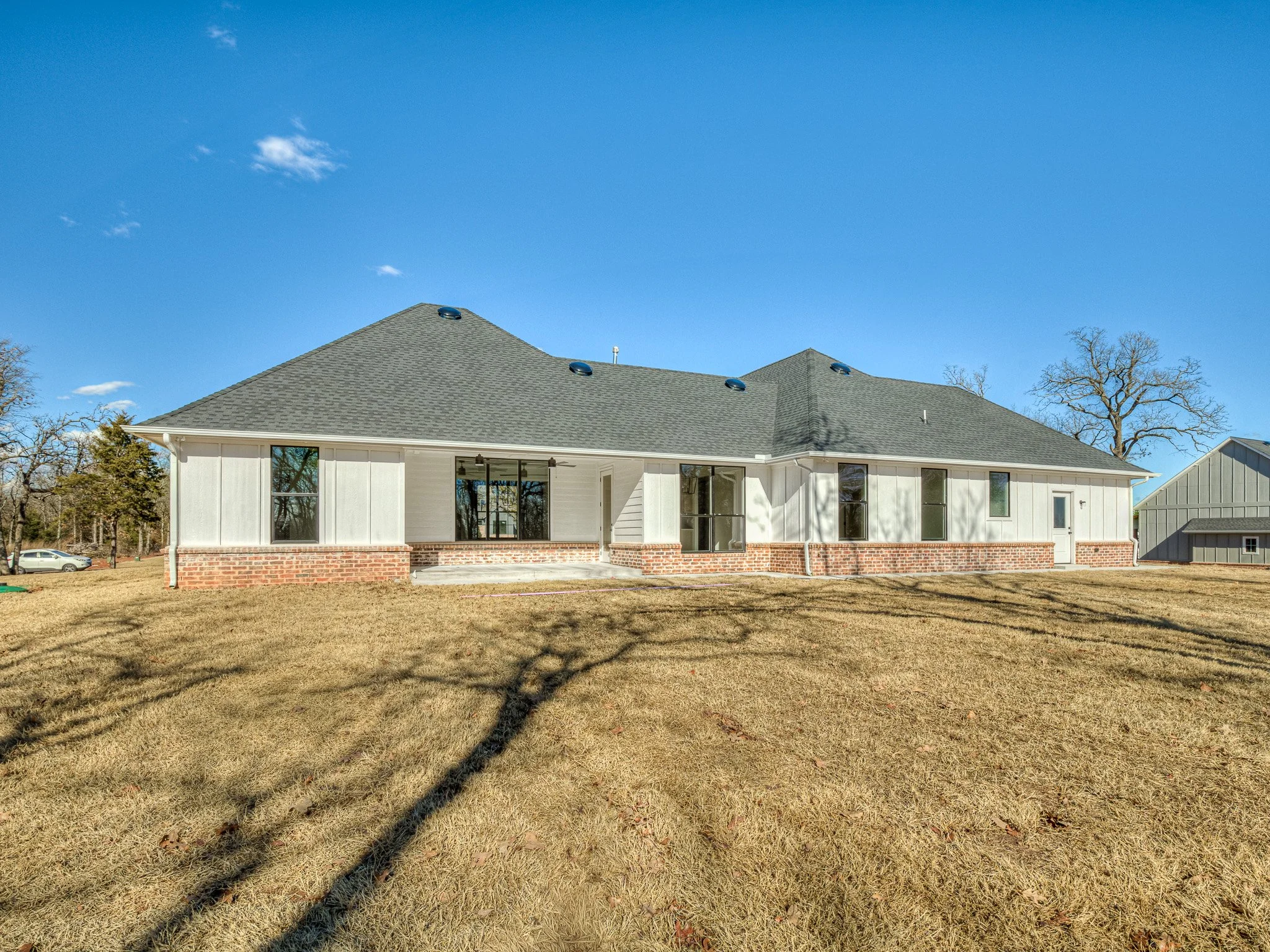 21200 Reserve Circle-58.jpg