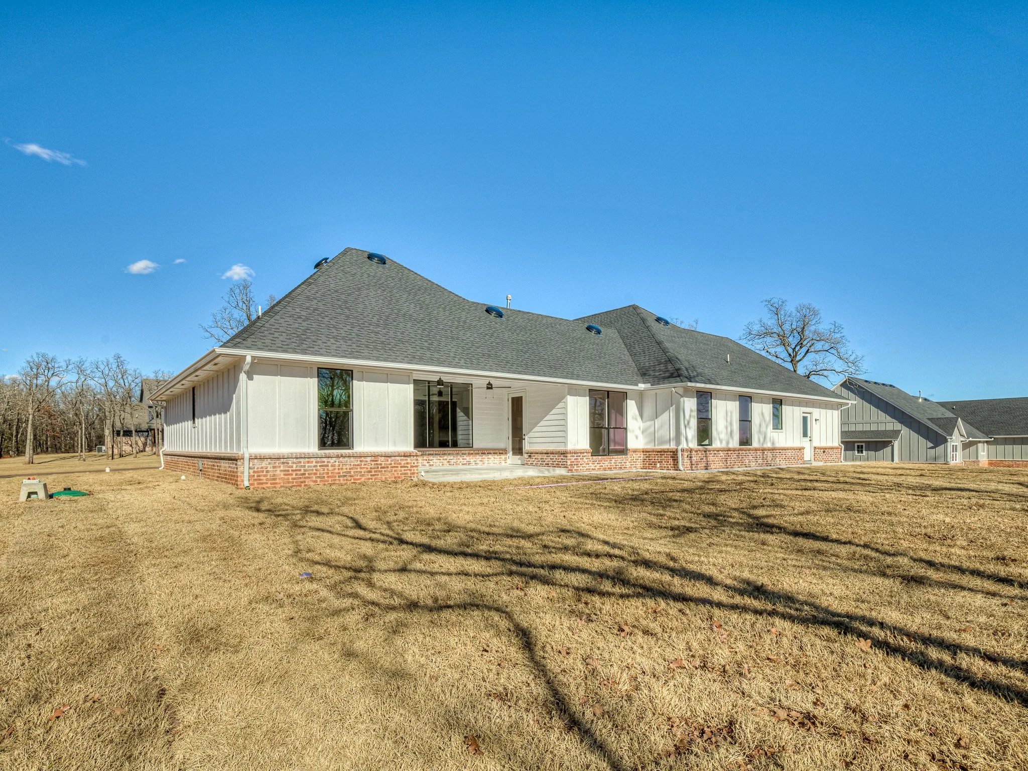 21200 Reserve Circle-57.jpg