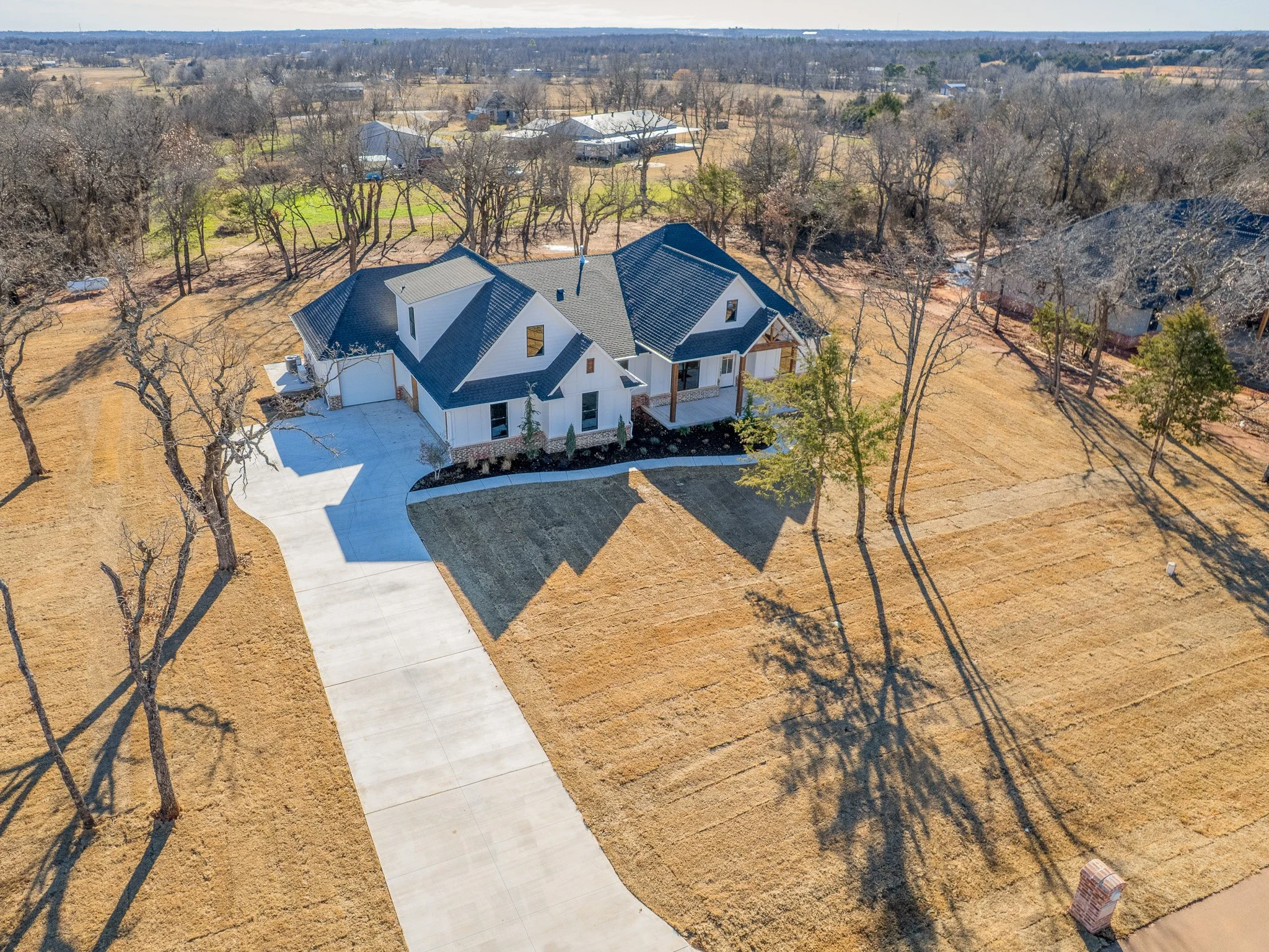 21200 Reserve Circle-63.jpg
