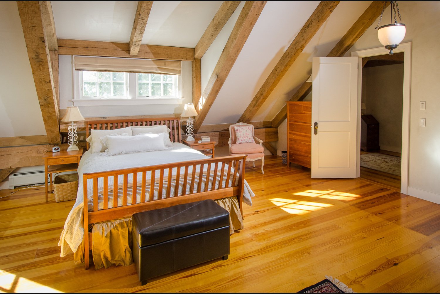 mdb-colonial-farmhouse-3.jpg