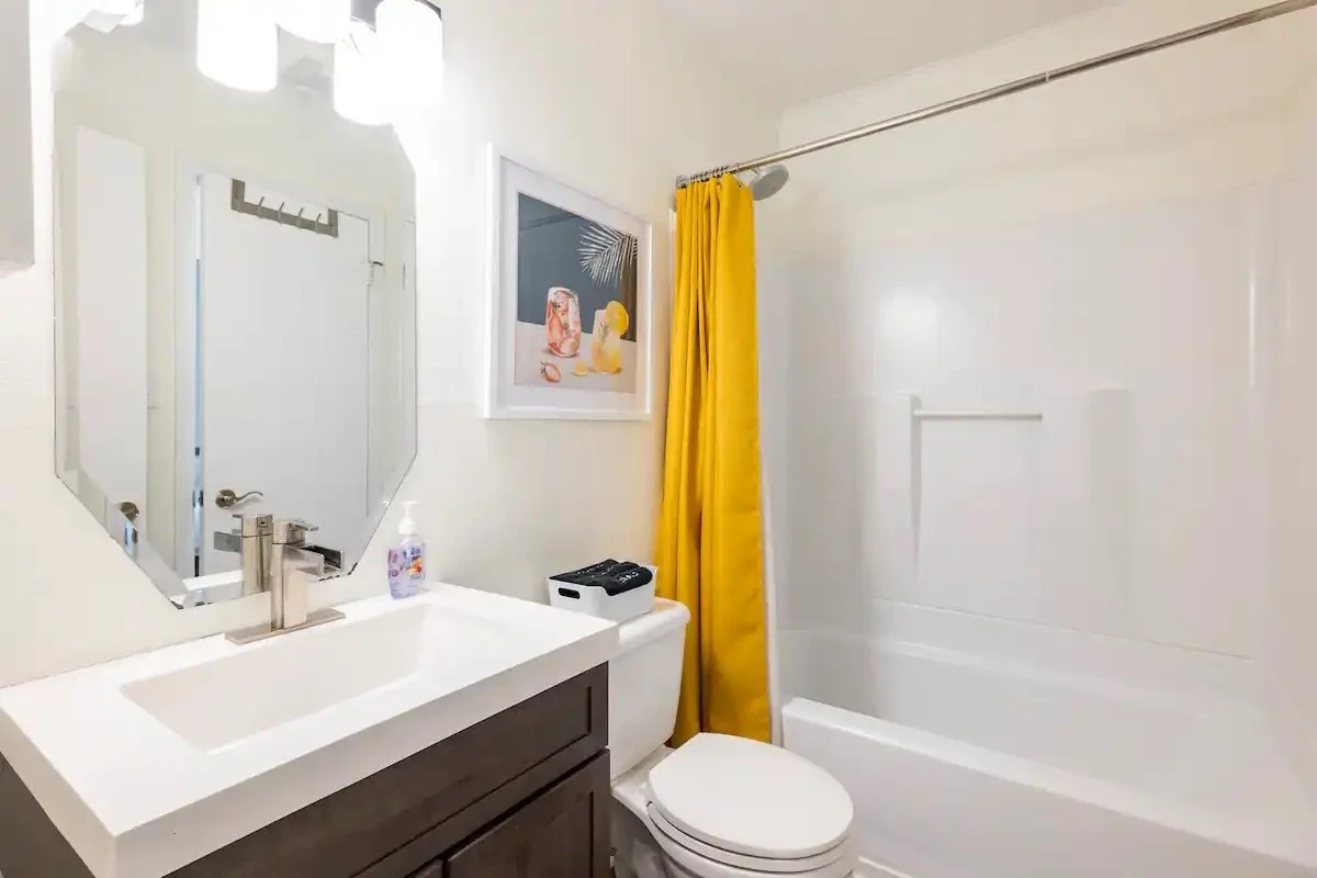 Upstairs Bathroom