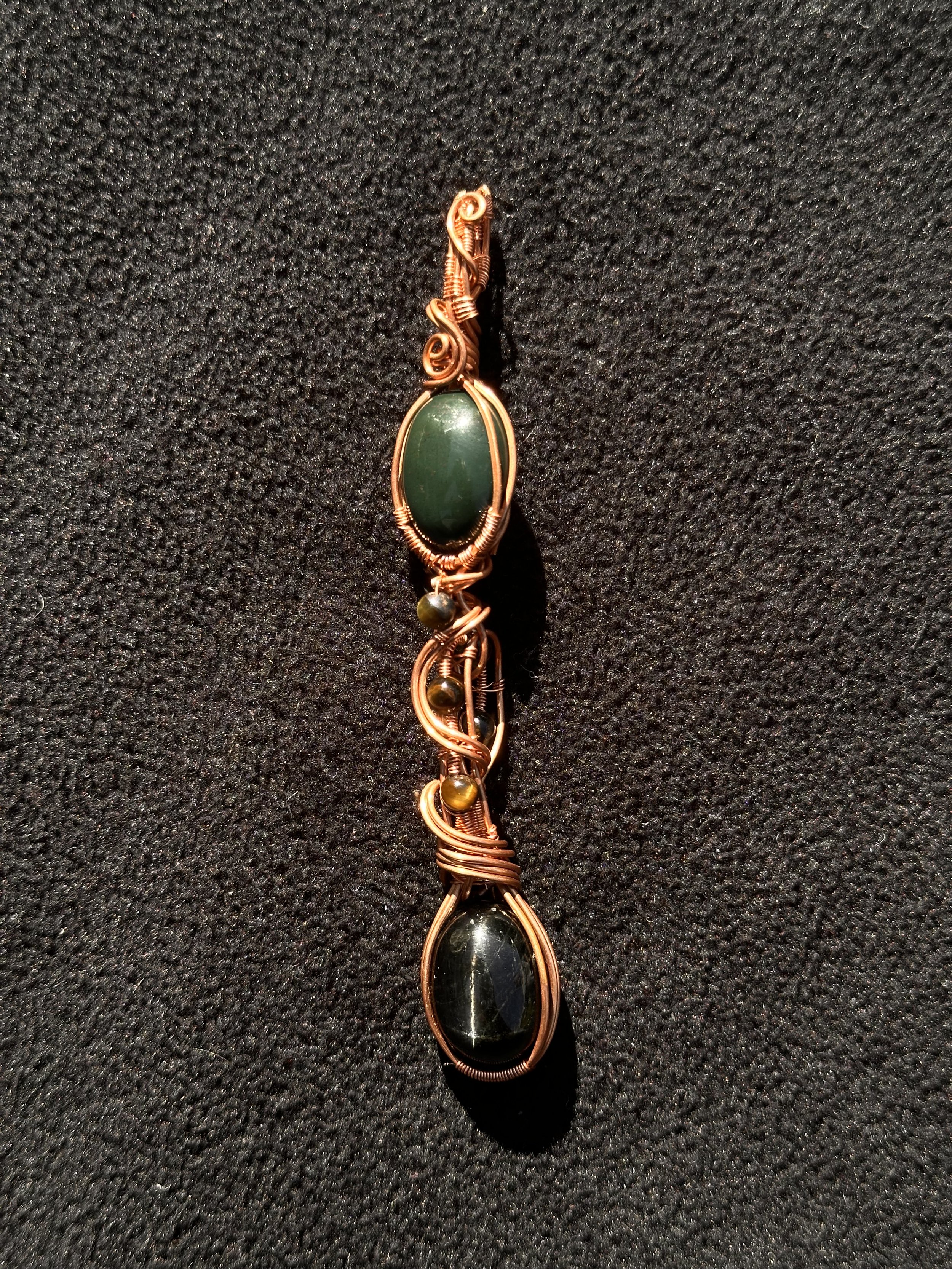 "Mystique" Bloodstone x Hawkeye x Star Diopside