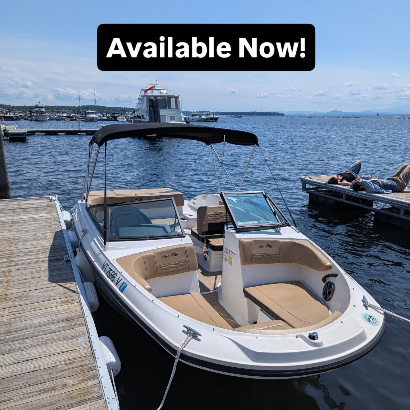 We are officially open!
This SeaRay SPX 210 is available today at the Burlington Boathouse.
Call 802-242-1343 or book online