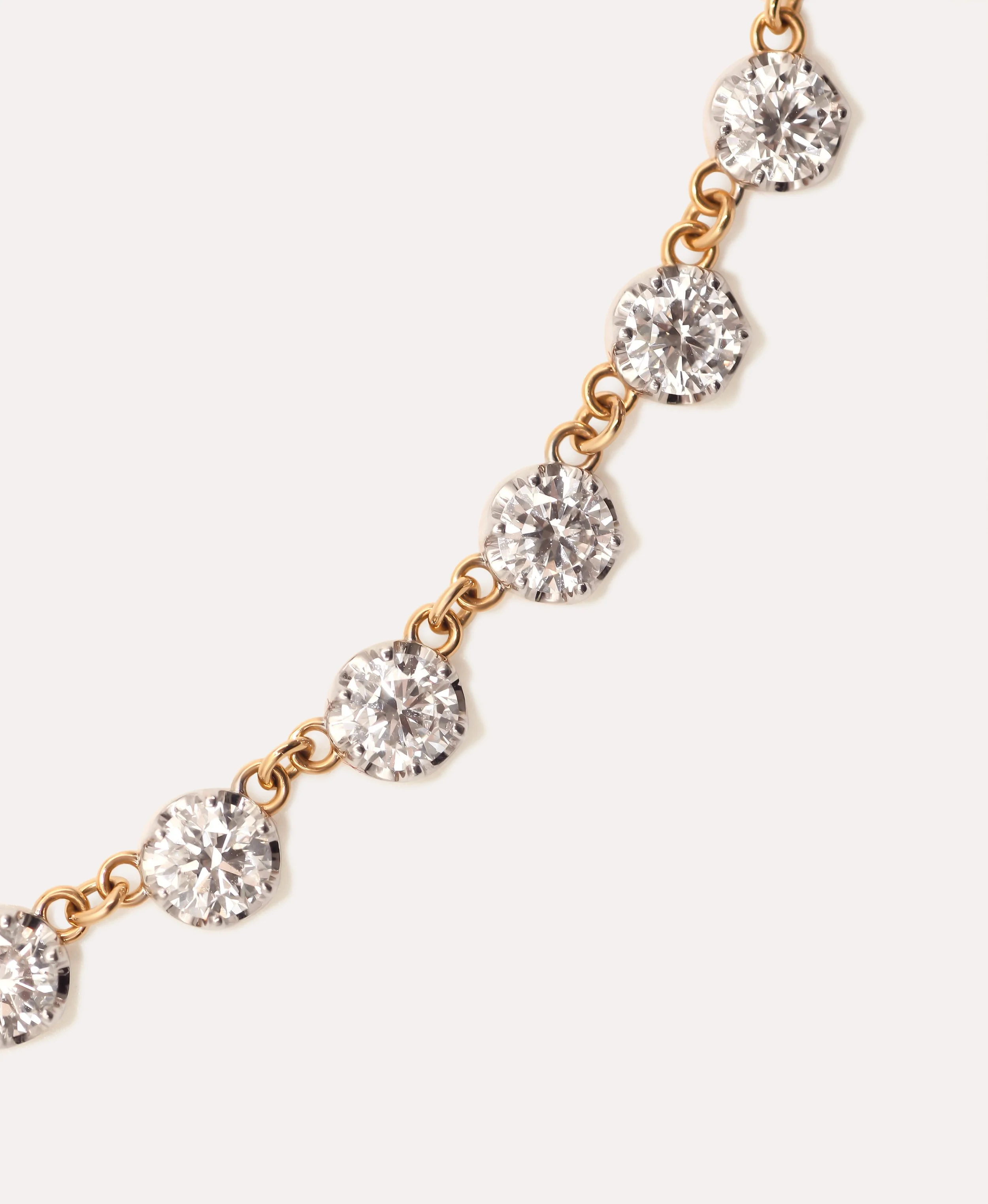 CLOSE UP - Diamond Necklace .jpg