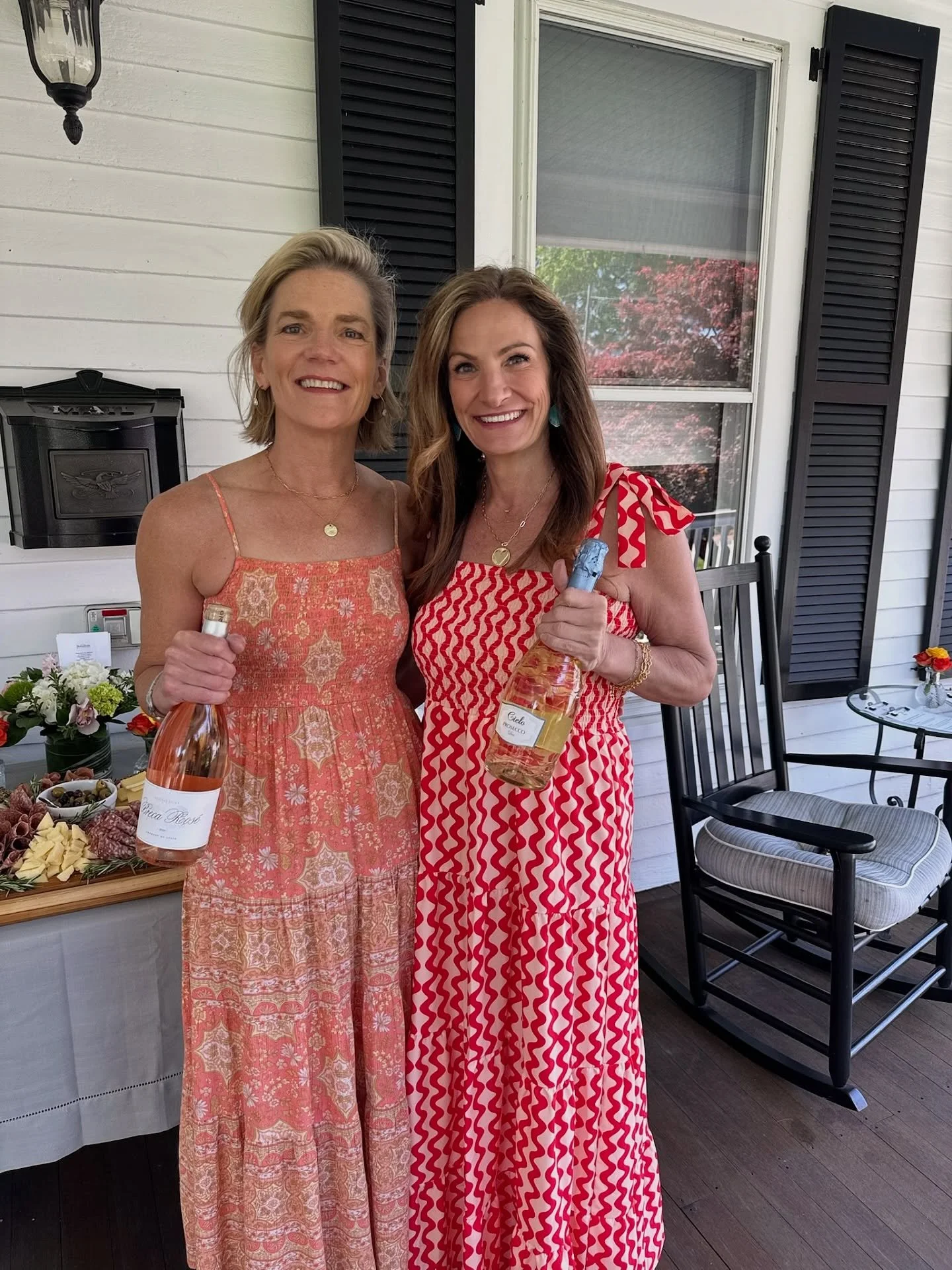 With all this snow and winter blues, we can&rsquo;t help but daydream about warm summer nights, sipping something delicious on a front porch, surrounded by good company🍷☀️

Who else is already counting down to summer?

It&rsquo;ll be here before we 