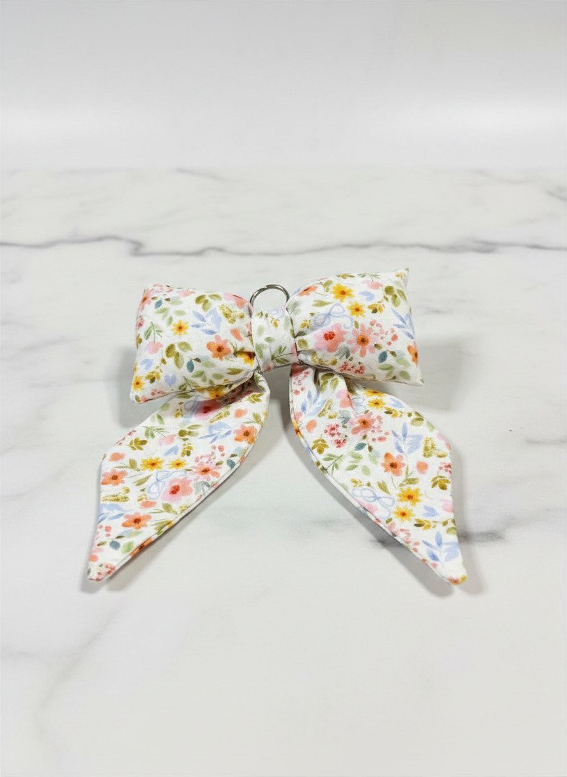🌼 Wildflower Meadow Bow Keychain