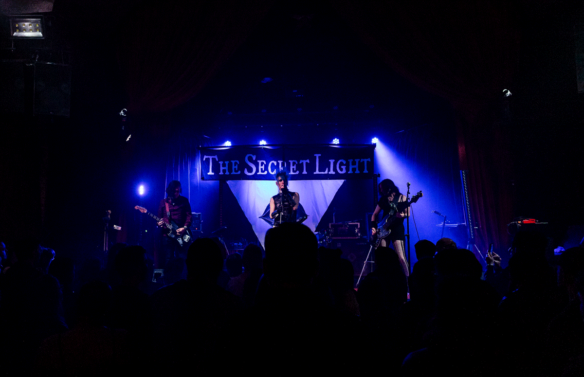 The Secret Light at Star Theater – 4/20/25 Synths, Smoke, and Static