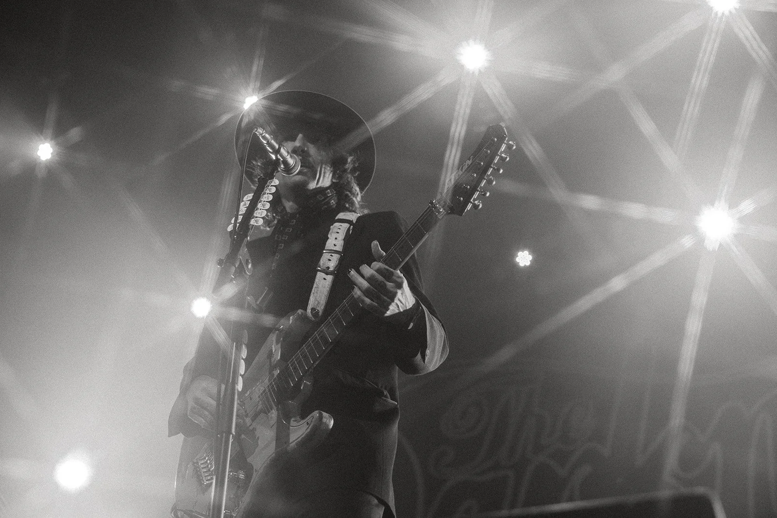 the-darkness-portland (11 of 49)_websize.jpg