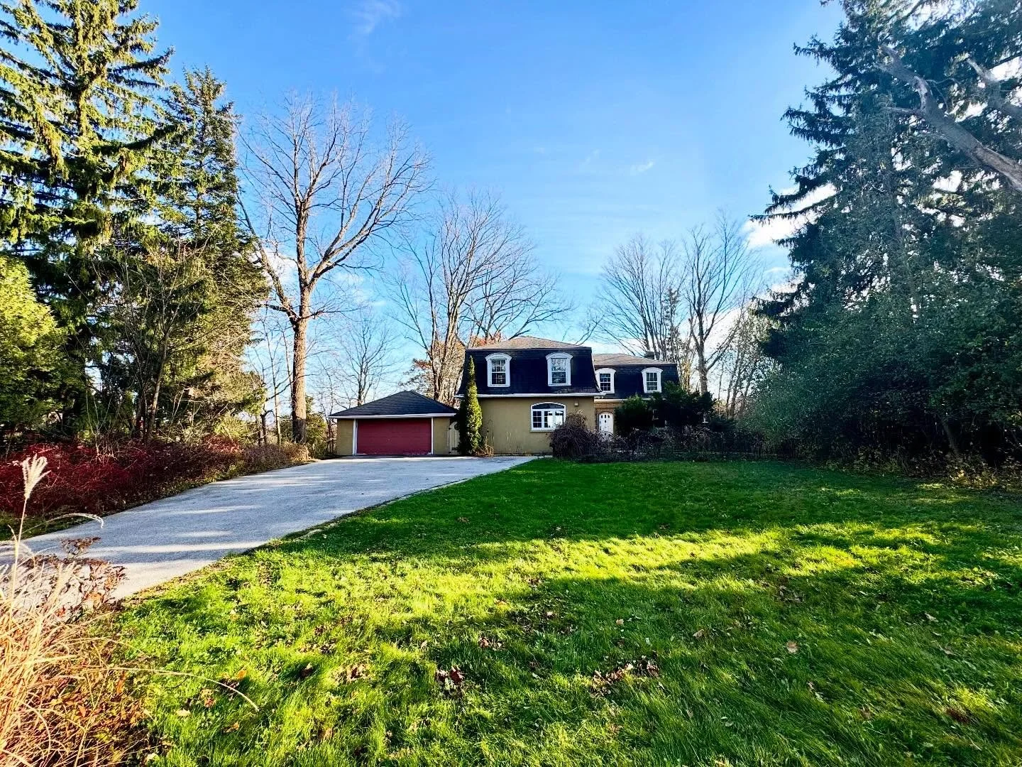 ✨ Just Listed! ✨ 
📍Welcome to 25 Hill Crescent, Toronto &mdash; a blend of country charm, character, and natural beauty, all while staying conveniently close to the city.

🌿 Set on a serene, picturesque lot with views of Lake Ontario and your own b