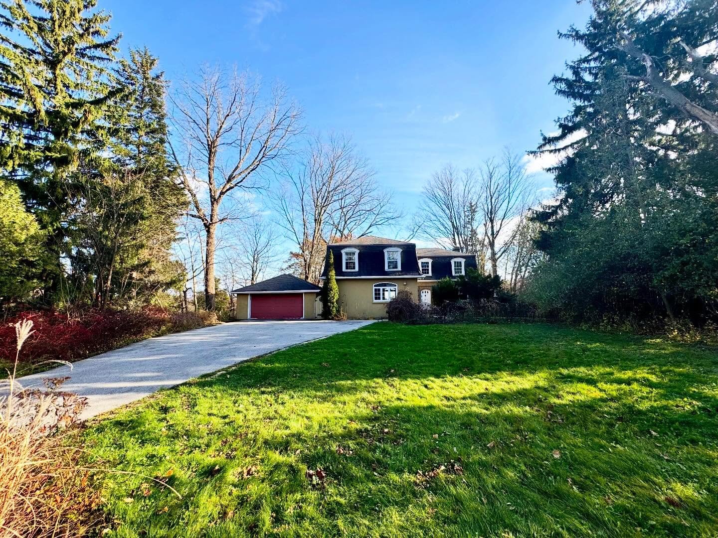 ✨ Just Listed! ✨ 
📍Welcome to 25 Hill Crescent, Toronto &mdash; a blend of country charm, character, and natural beauty, all while staying conveniently close to the city.

🌿 Set on a serene, picturesque lot with views of Lake Ontario and your own b