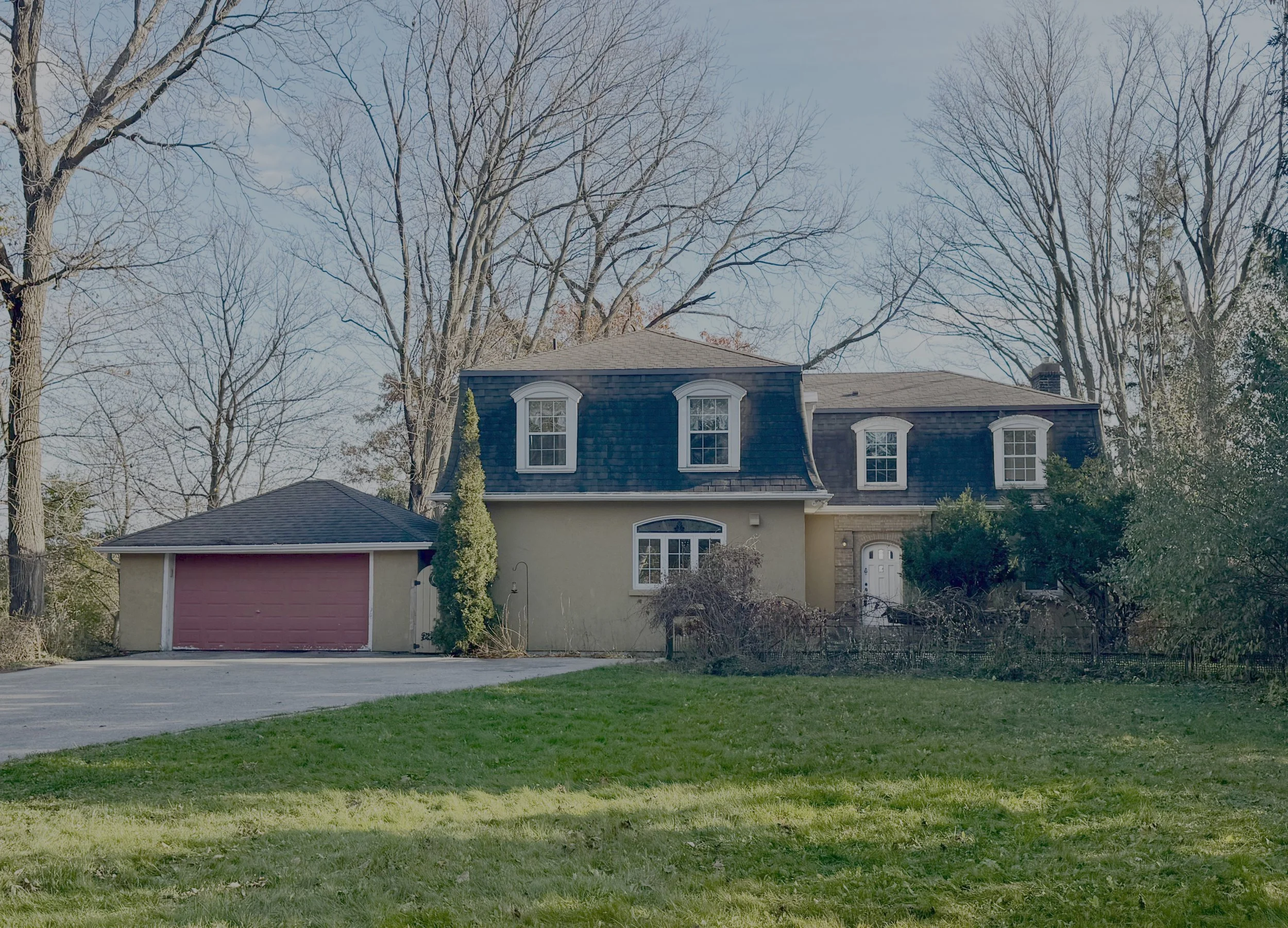 Leased - 25 Hill Crescent, Toronto