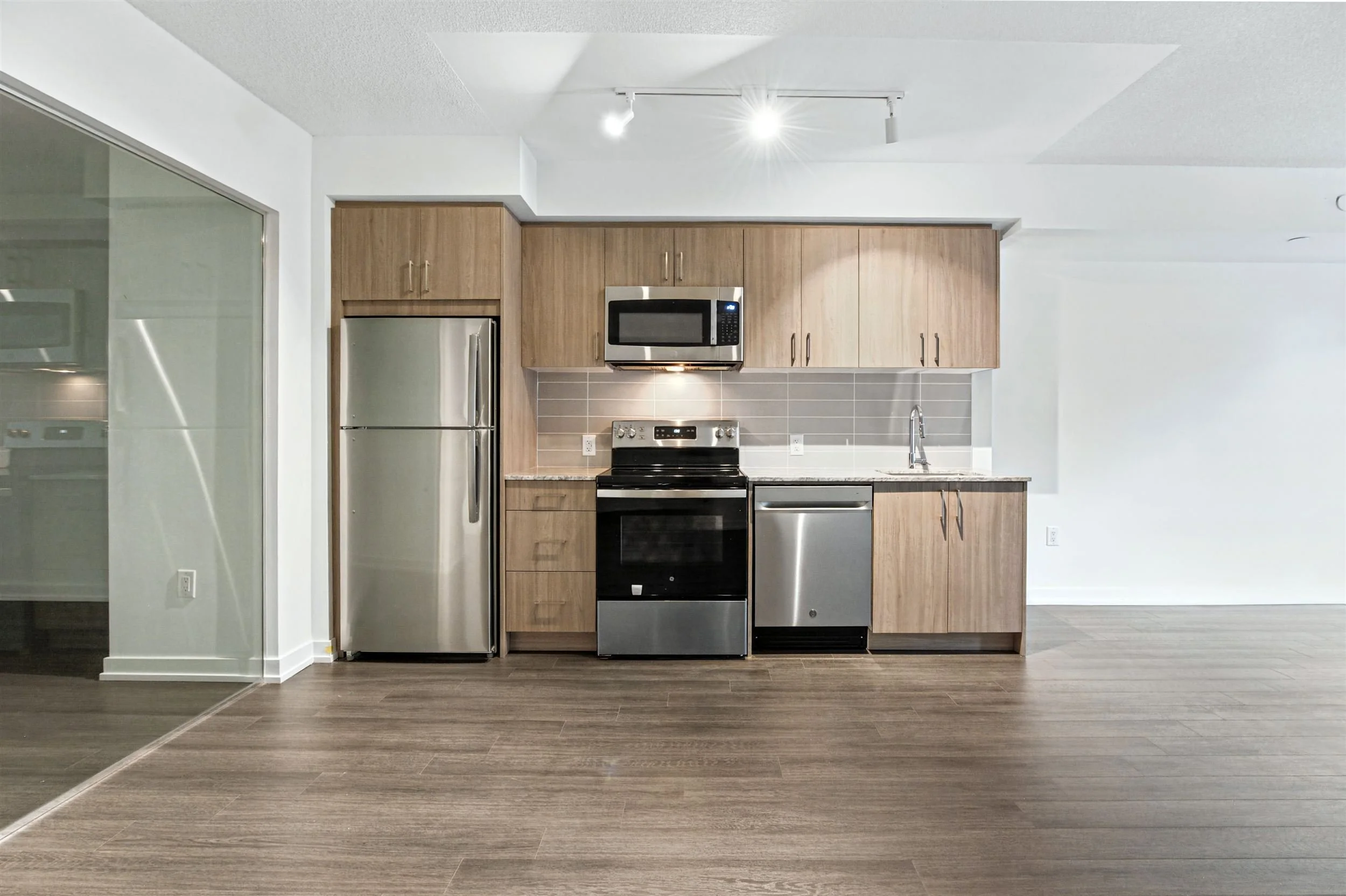 Leased - 4010 Eglinton Ave W #311, Toronto