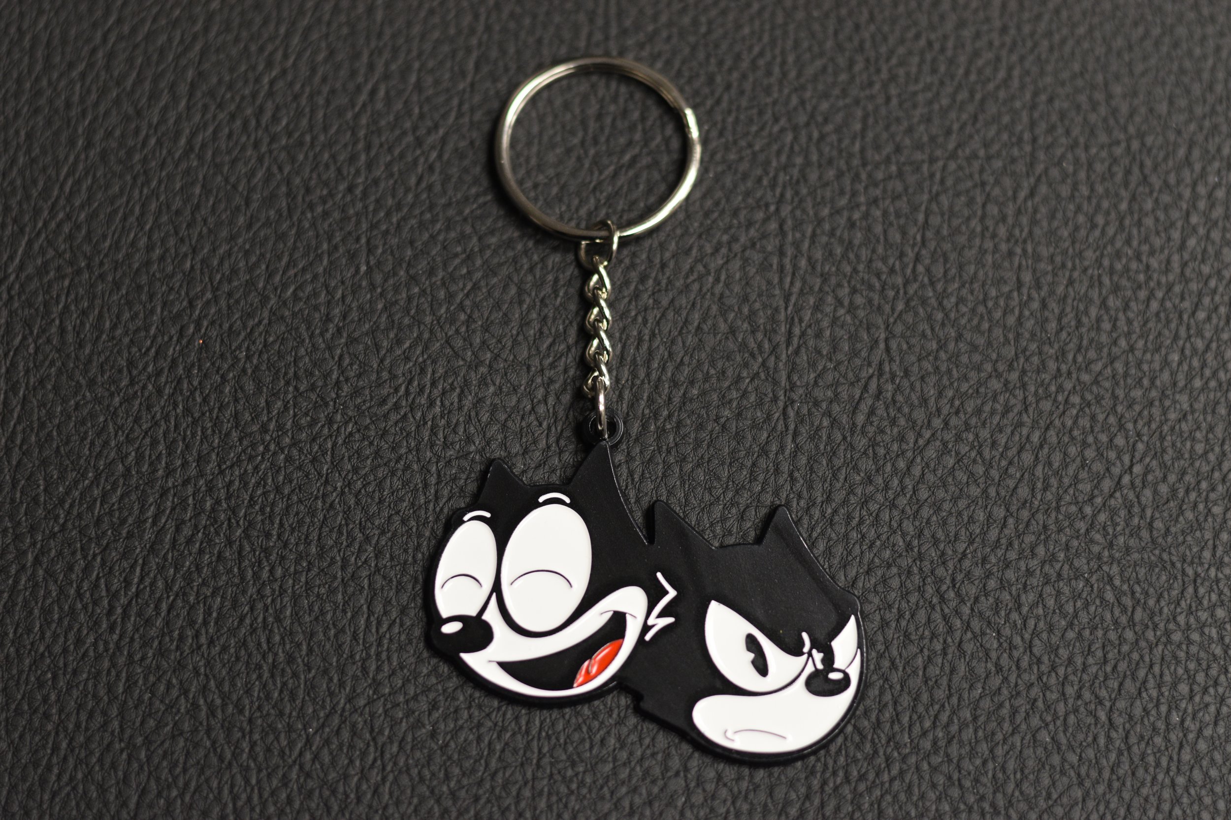 Cruise Now Fix Later Gato Keychain