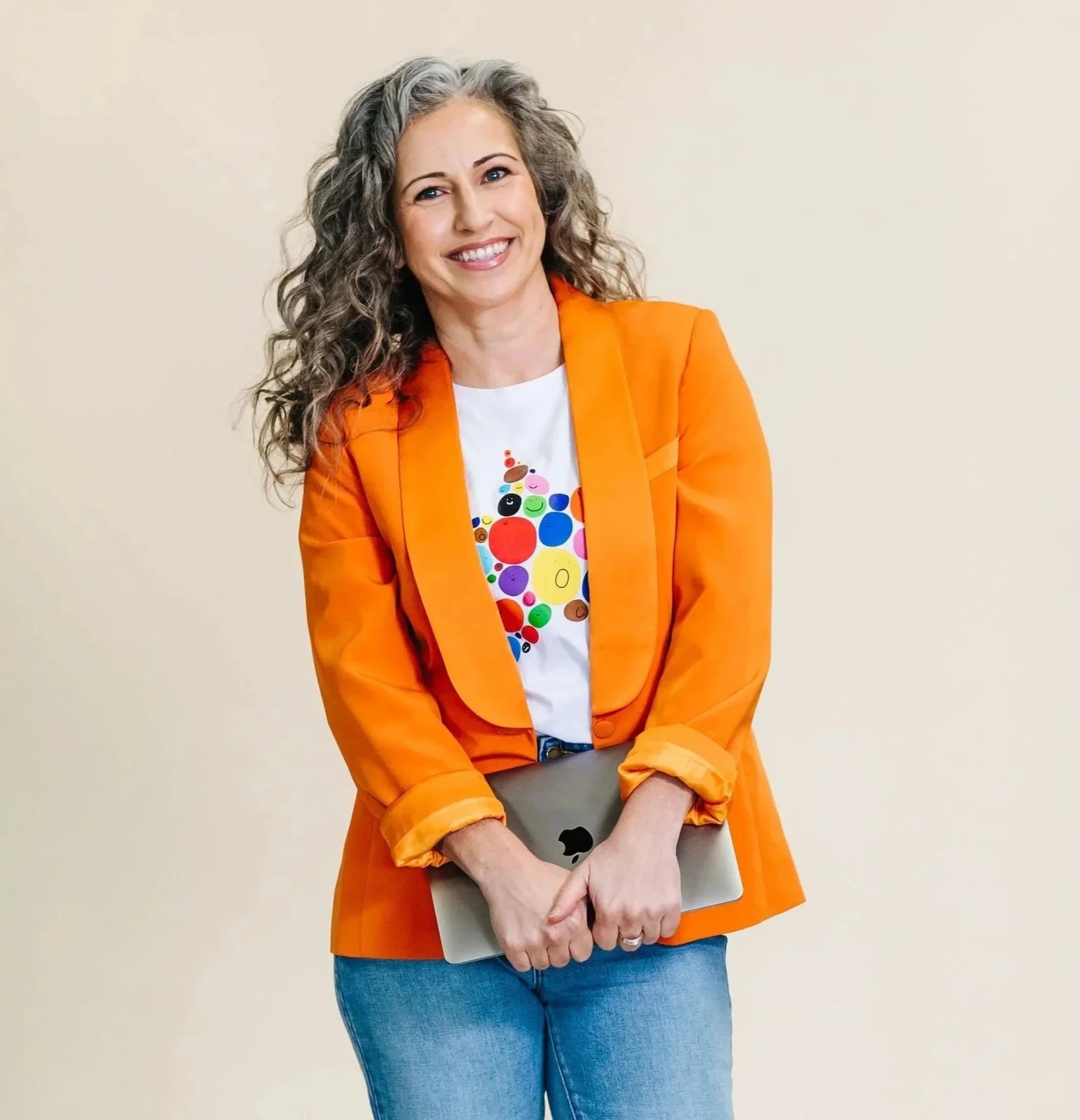 Cat Russell, transformation consultant, Melbourne, helping leaders bridge the gap between strategy and execution