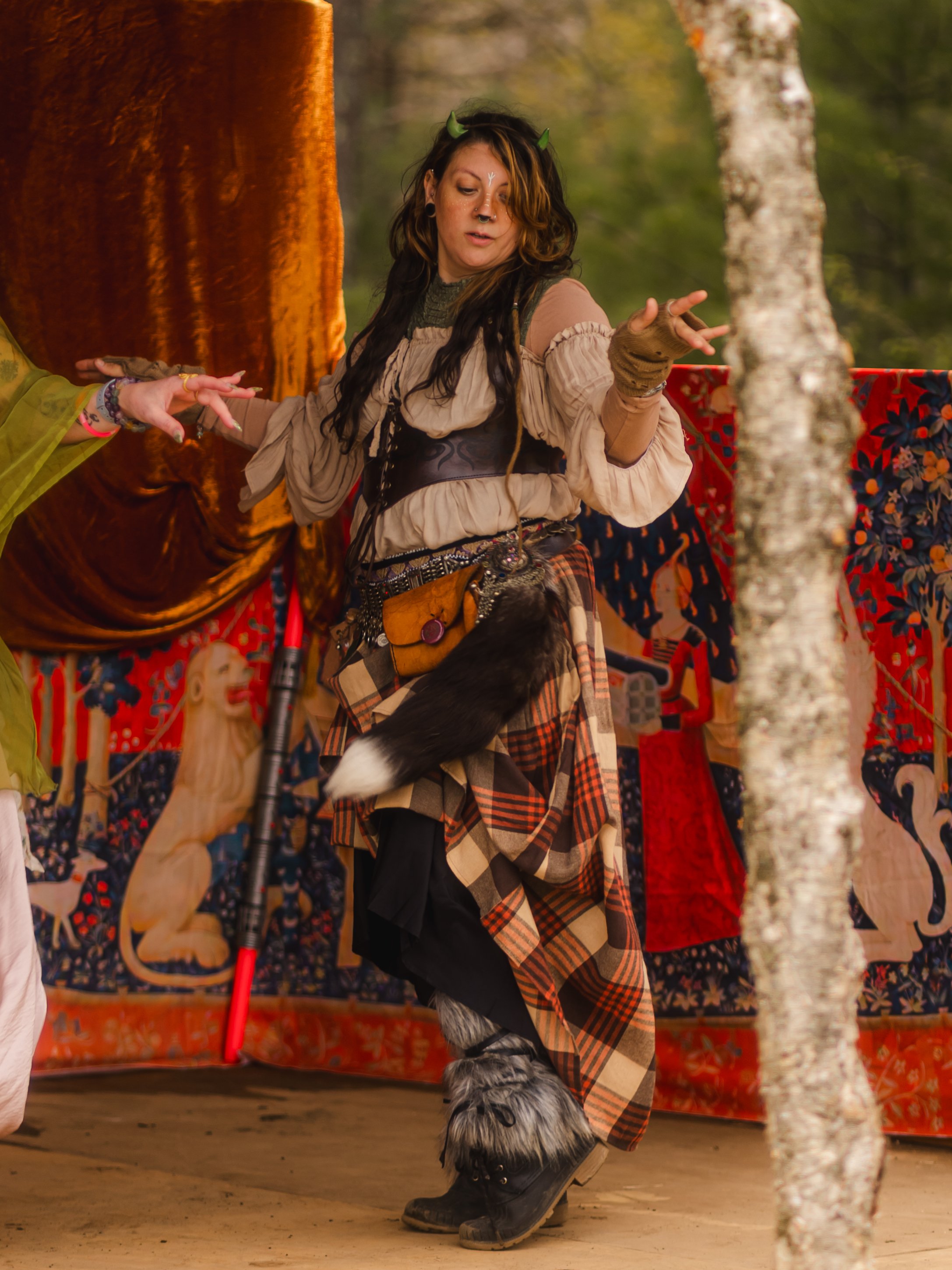 Cast-243.jpg