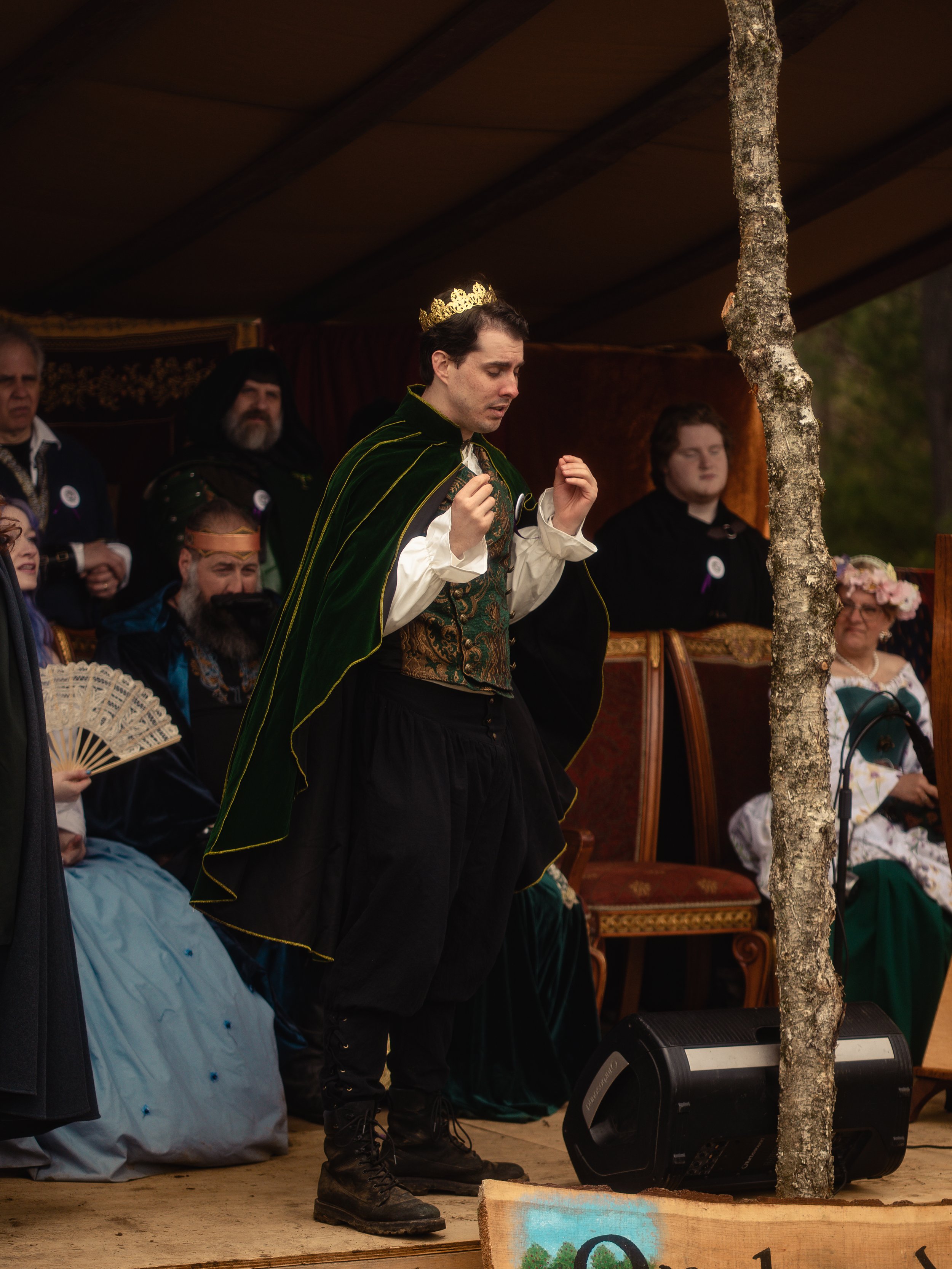 Cast-25.jpg