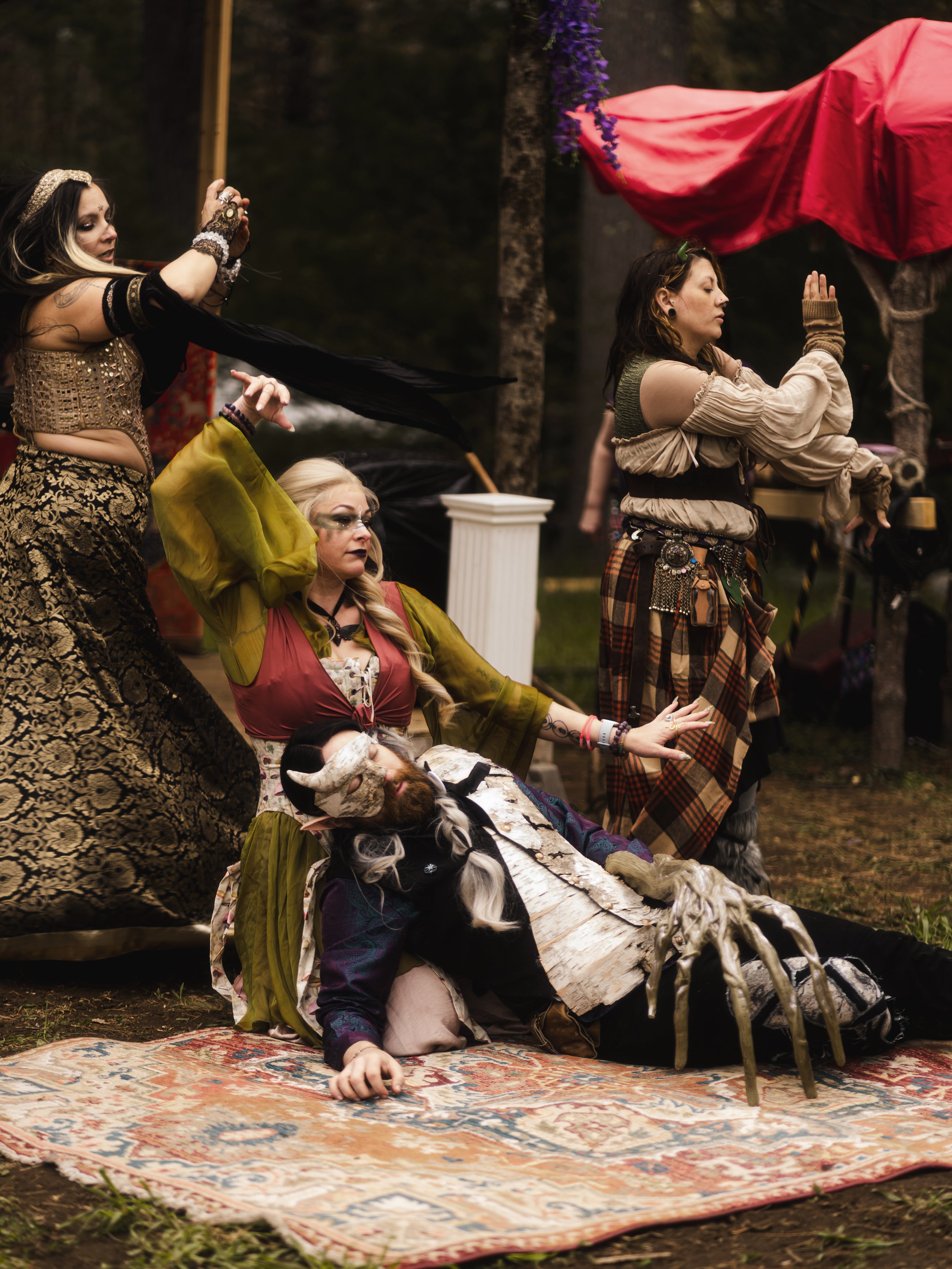 Cast-247.jpg