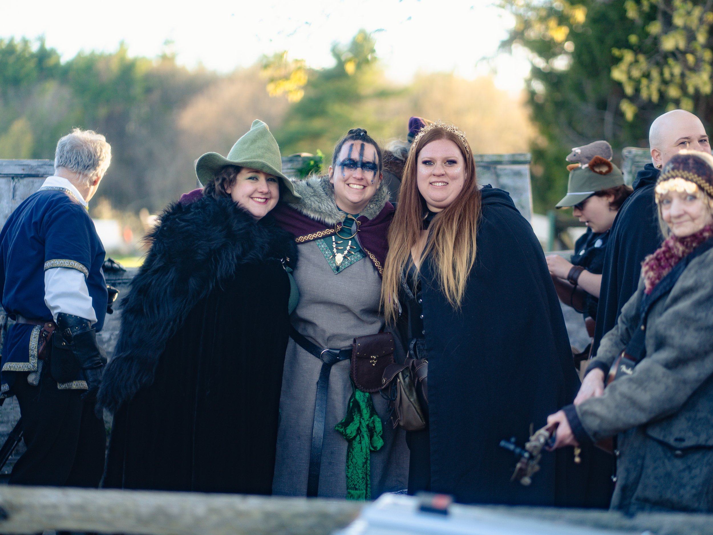 Cast-318.jpg