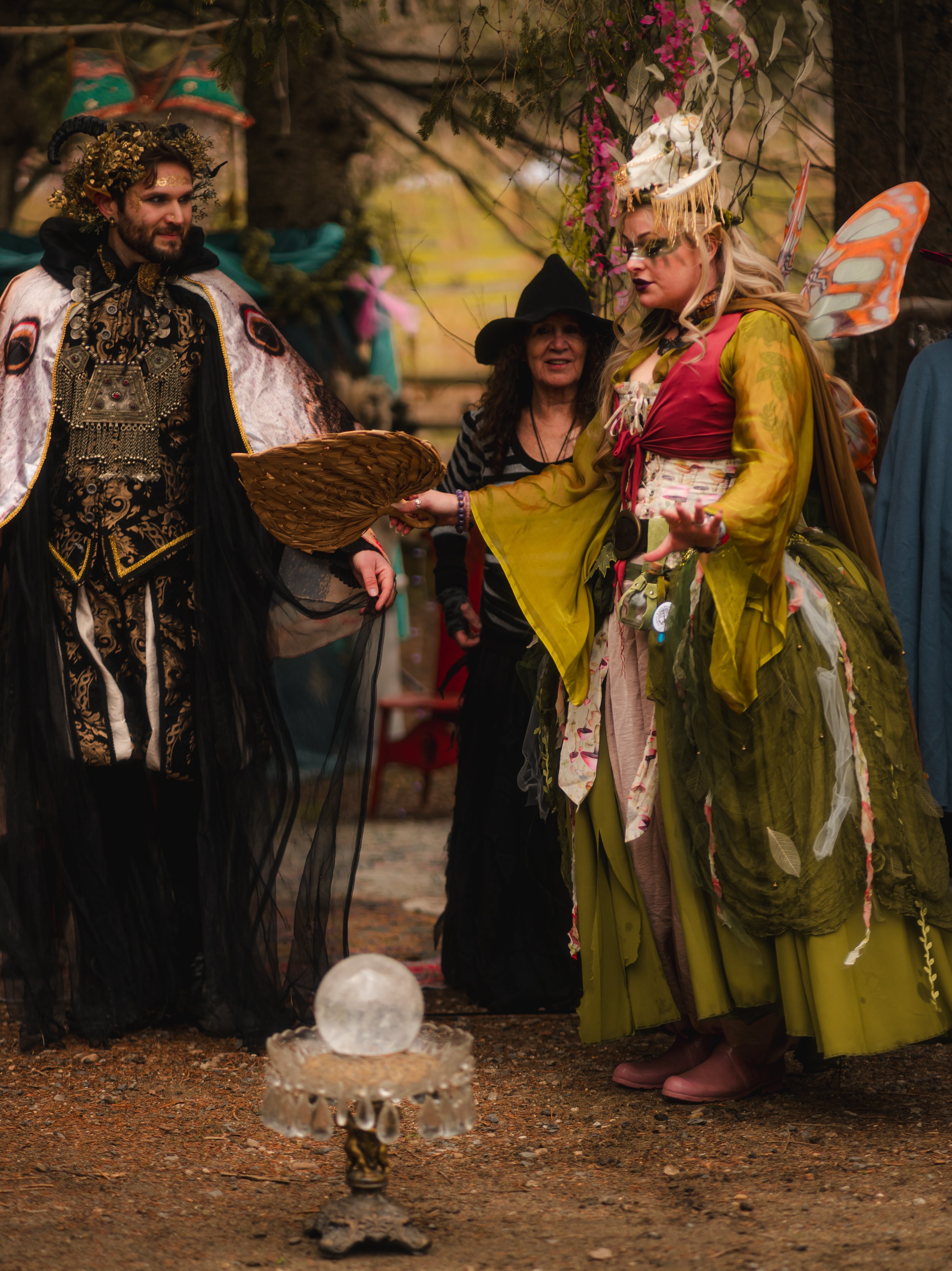 Cast-122.jpg