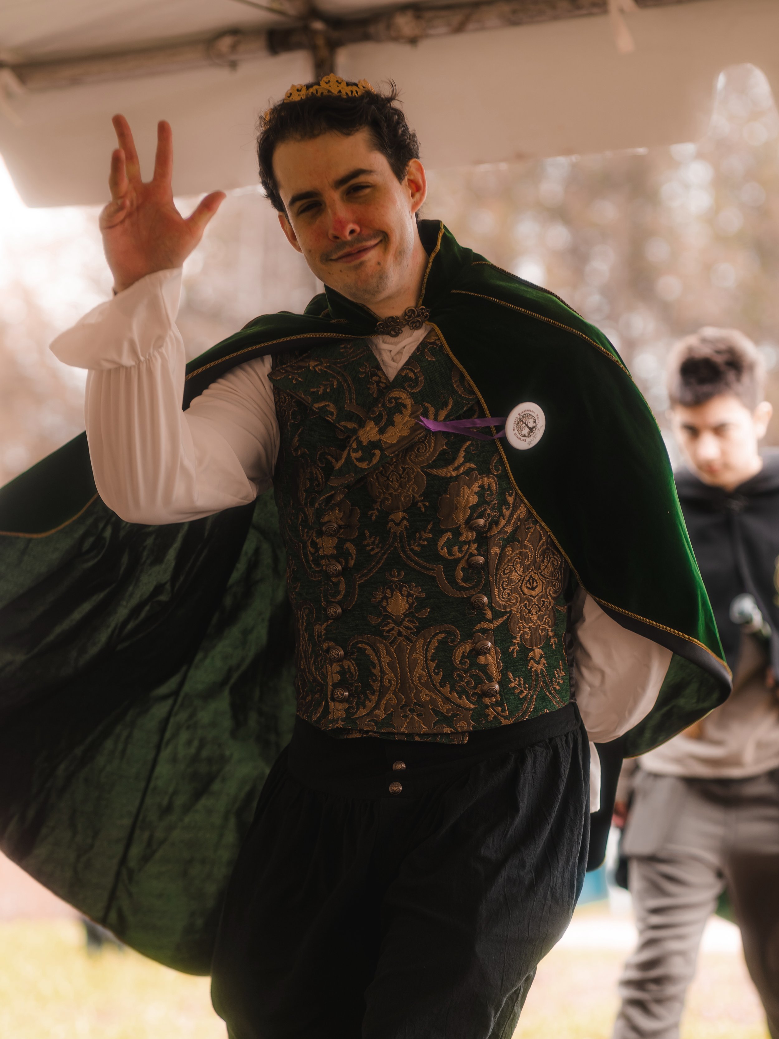 Cast-19.jpg
