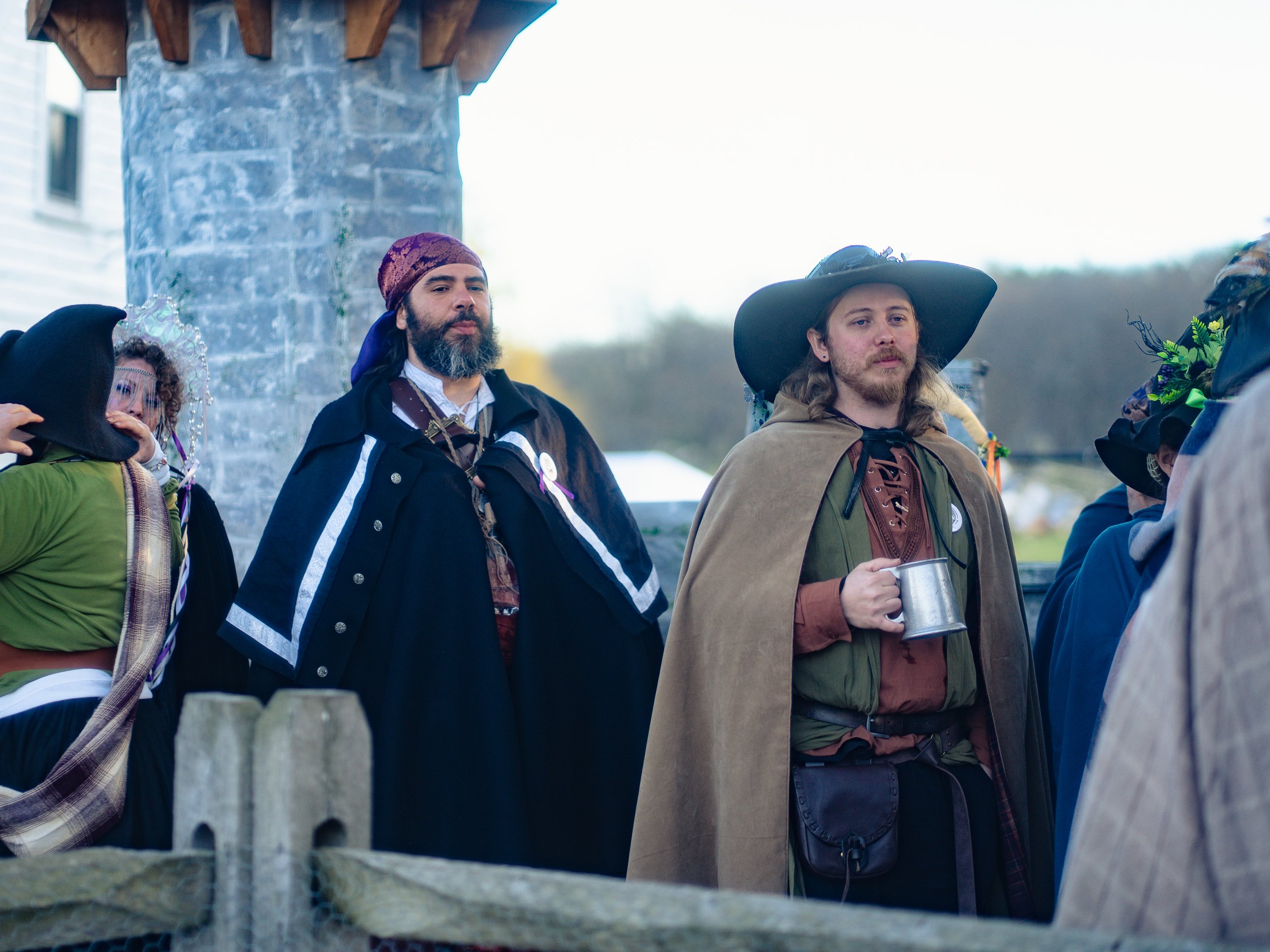 Cast-320.jpg
