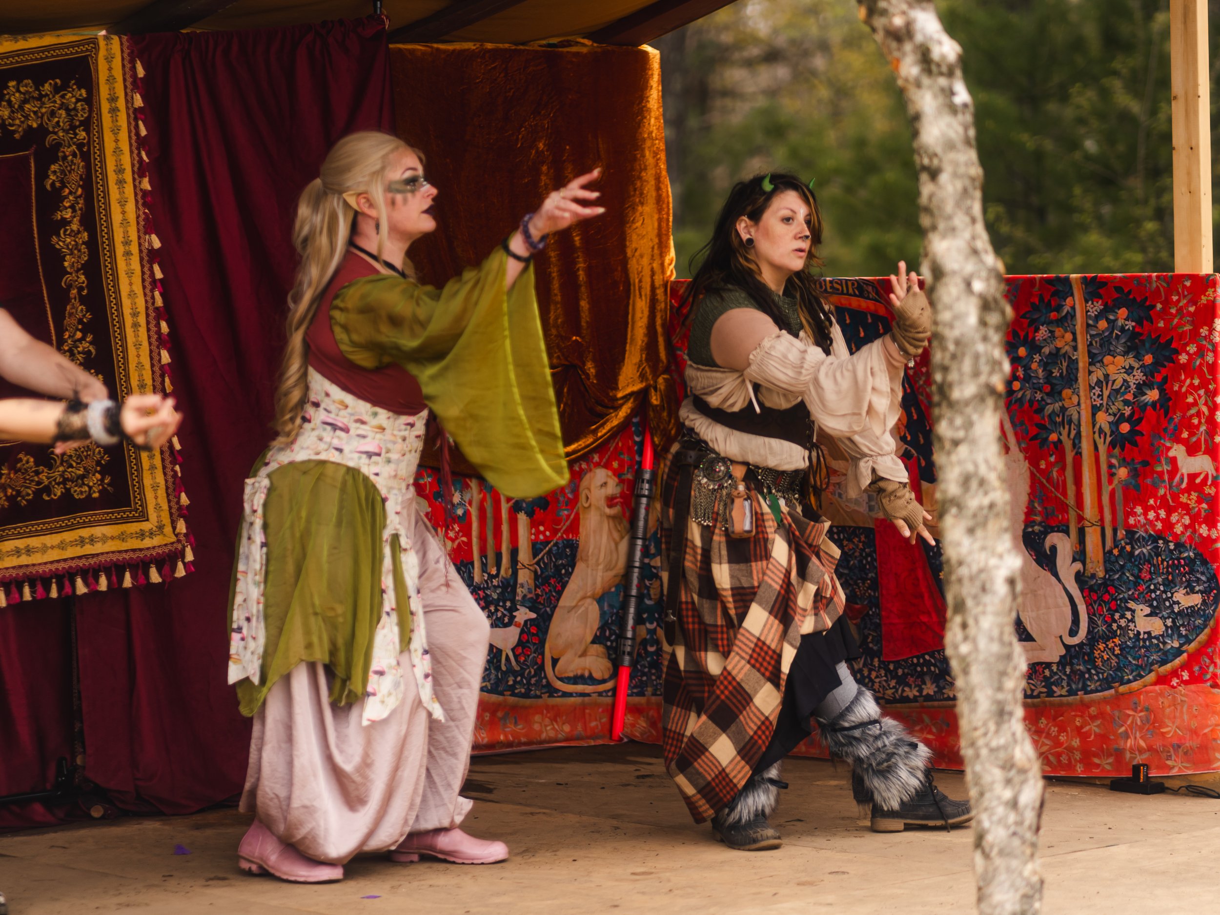 Cast-245.jpg