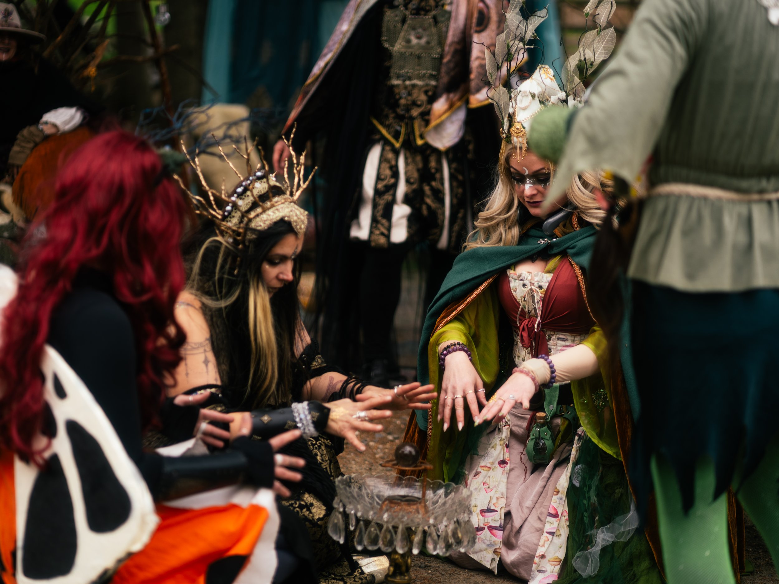 Cast-384.jpg