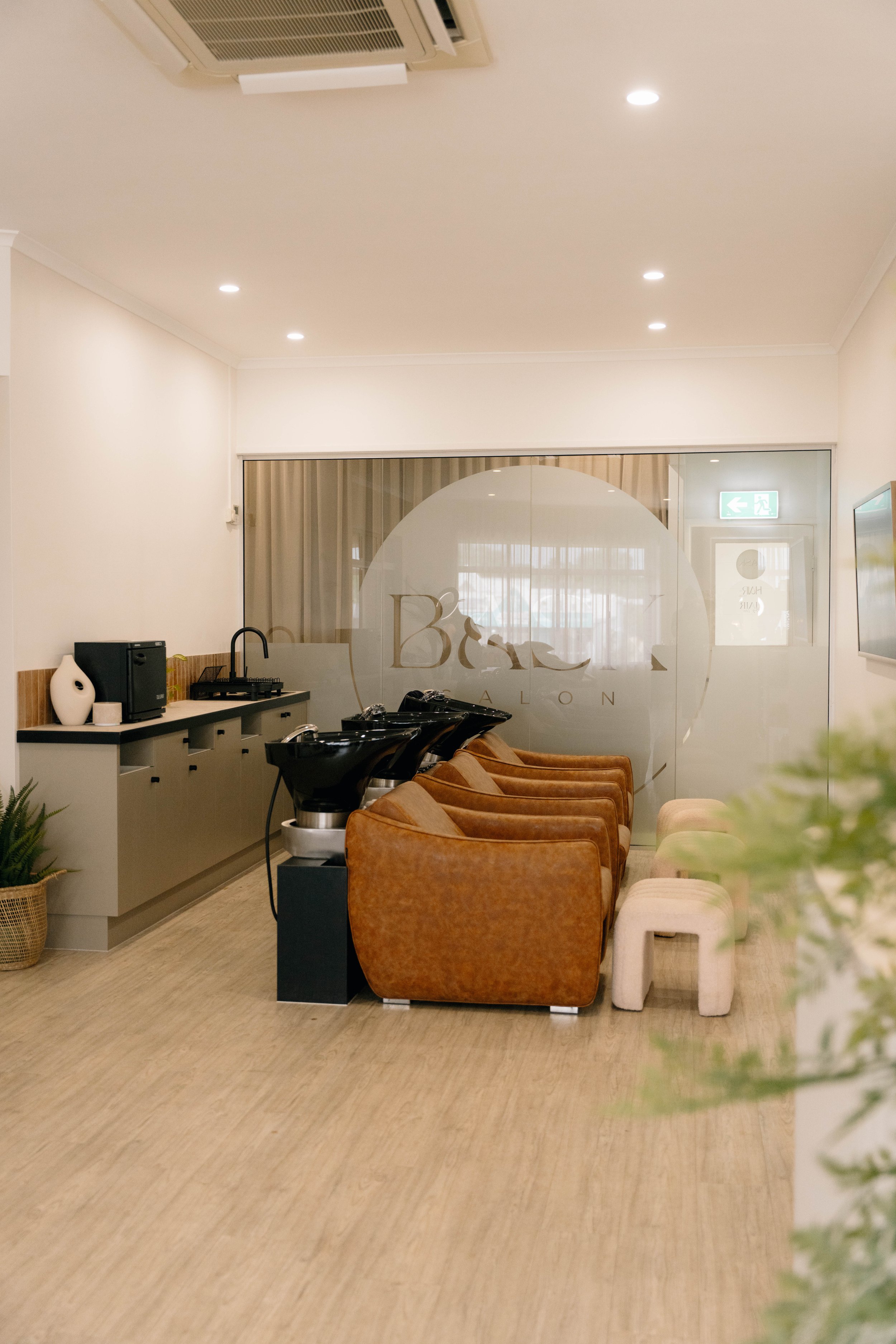 BaskSalon3.26-19.jpg