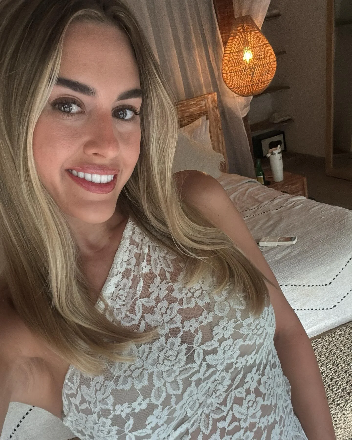 READ CAPTION!!! 

Hi all, 
I just wanted to make a public announcement on some recent movements that are happening within the business. Beauty By Analise will no longer be taking on new clients in Brisbane and will only be operating from the Sunshine