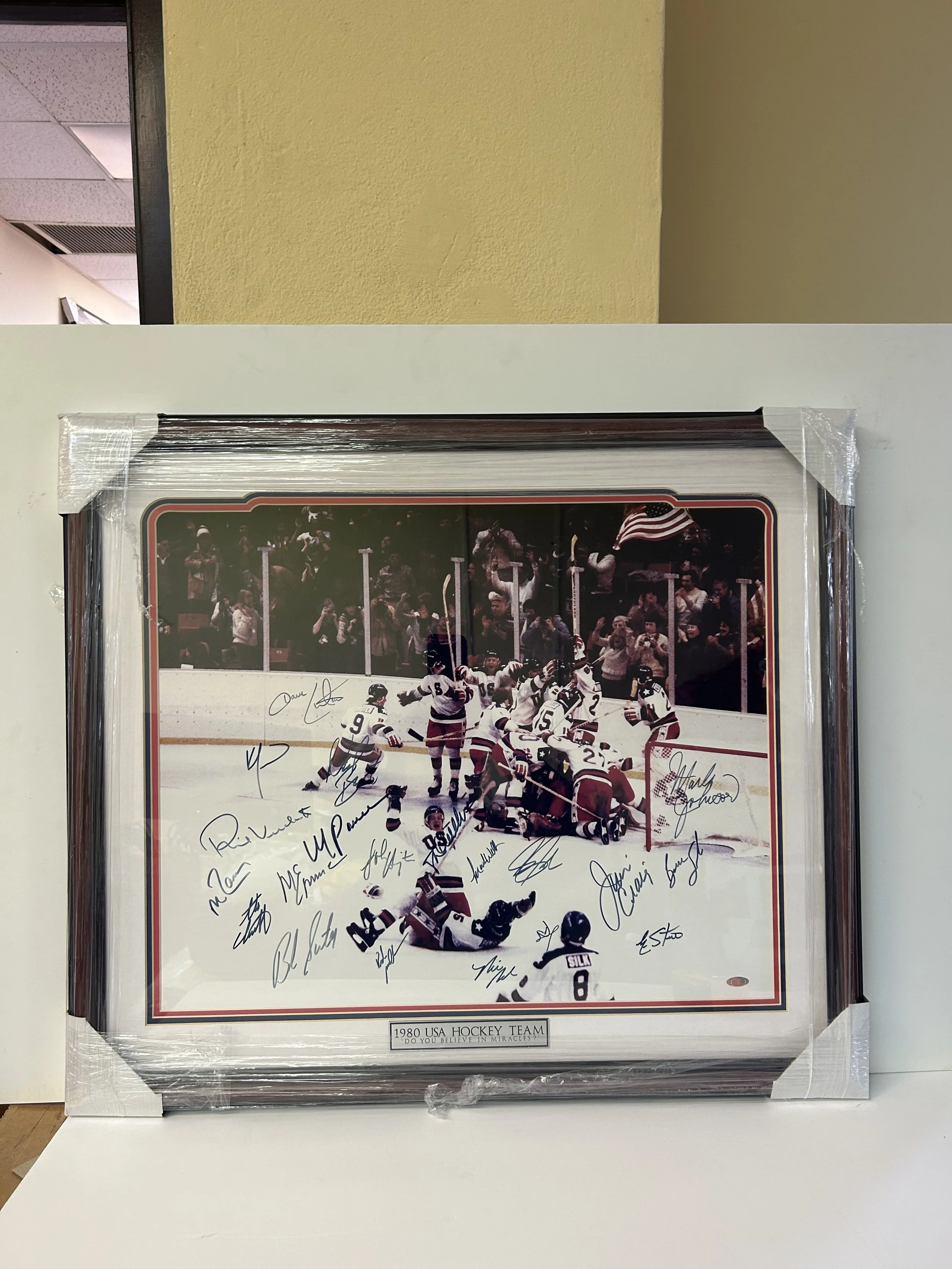 1980 USA Olympic Hockey Team Autographed Photo