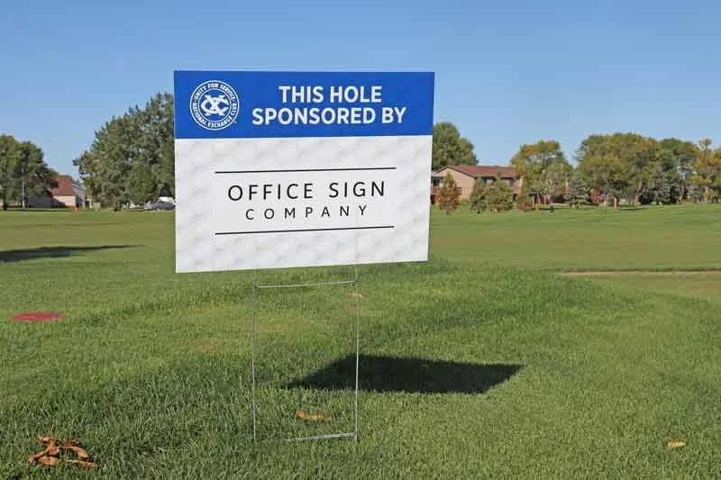 Tee Signs