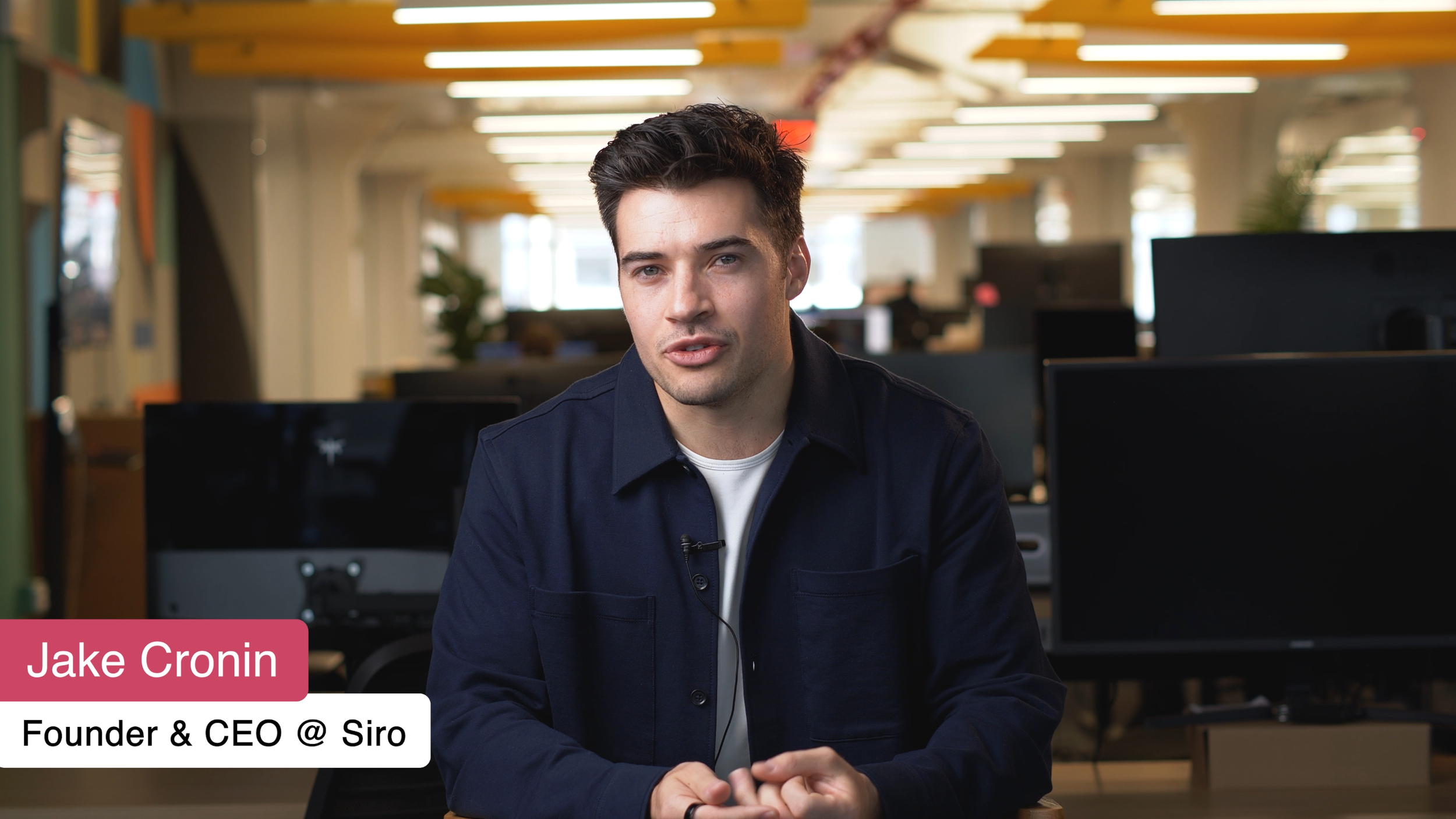 How does workplace wellbeing actually impact employees?

In this customer story, team members at Siro share their experience with Wellhub and how wellness benefits can support healthier routines, movement, balance, and overall wellbeing at work.

Thr