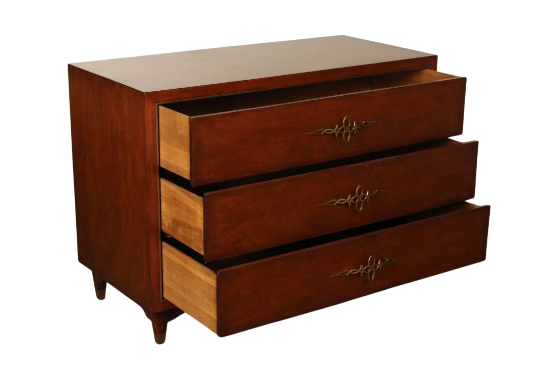 alden-parks-chest.png