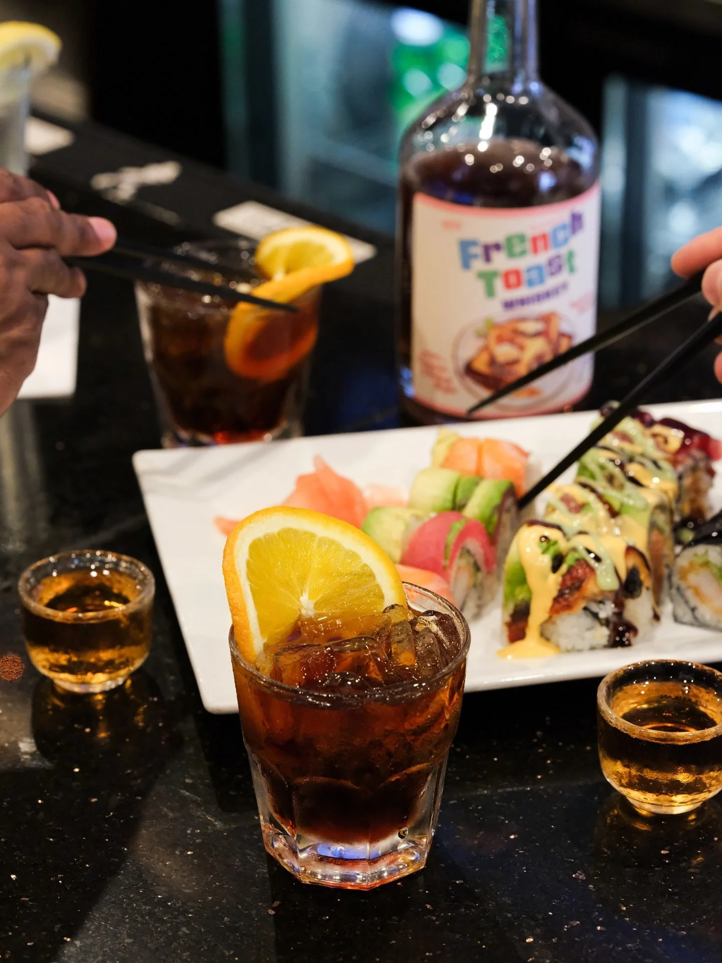 Sushi and French Toast Whiskey cocktails? A surprisingly AMAZING combination. 🍣 Try the &ldquo;Kyoto Cafe&rdquo; at @akinomnomphilly! #UncleCharlies #akinomnomphilly