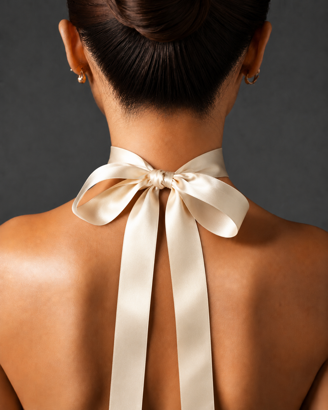 CREAM SATIN CHOKER BACK MODEL.PNG