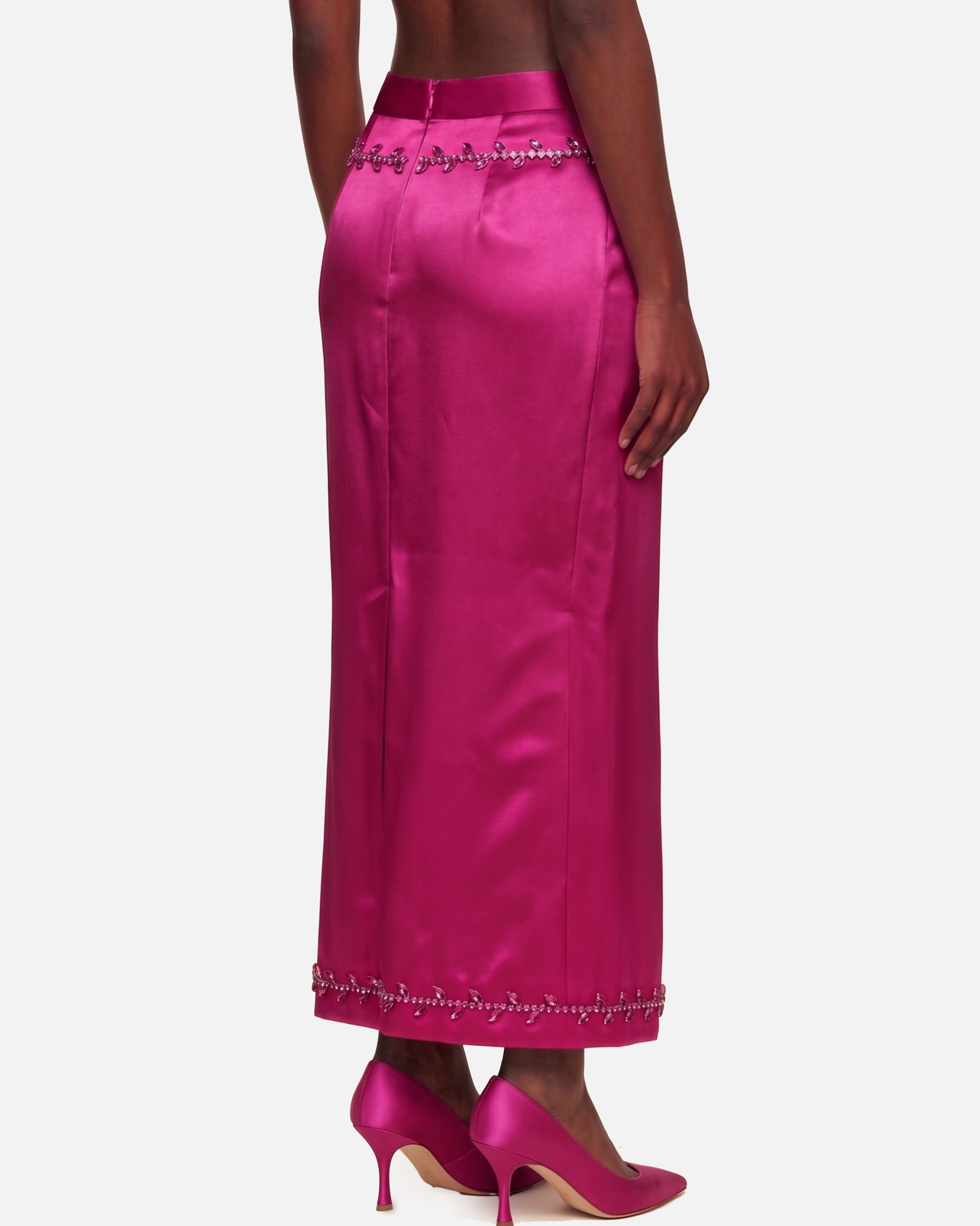 B12 FUCHSIA SATIN BACK MODEL.png