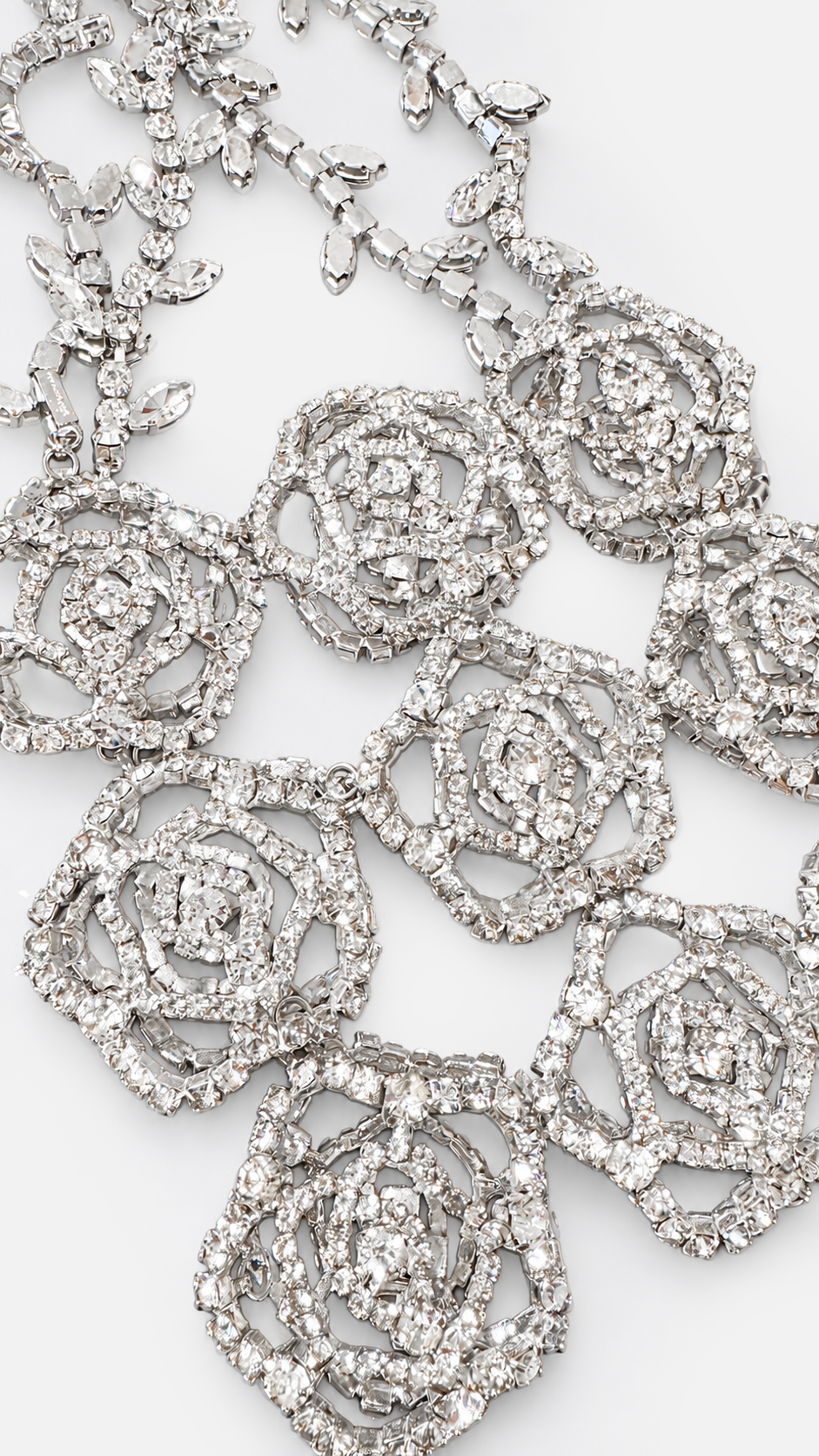 CRYSTAL FLOWER POUCH DETAILS.png