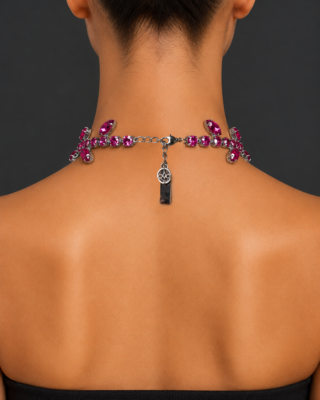 FUCHSIA NECKLACE BACK MODEL.png