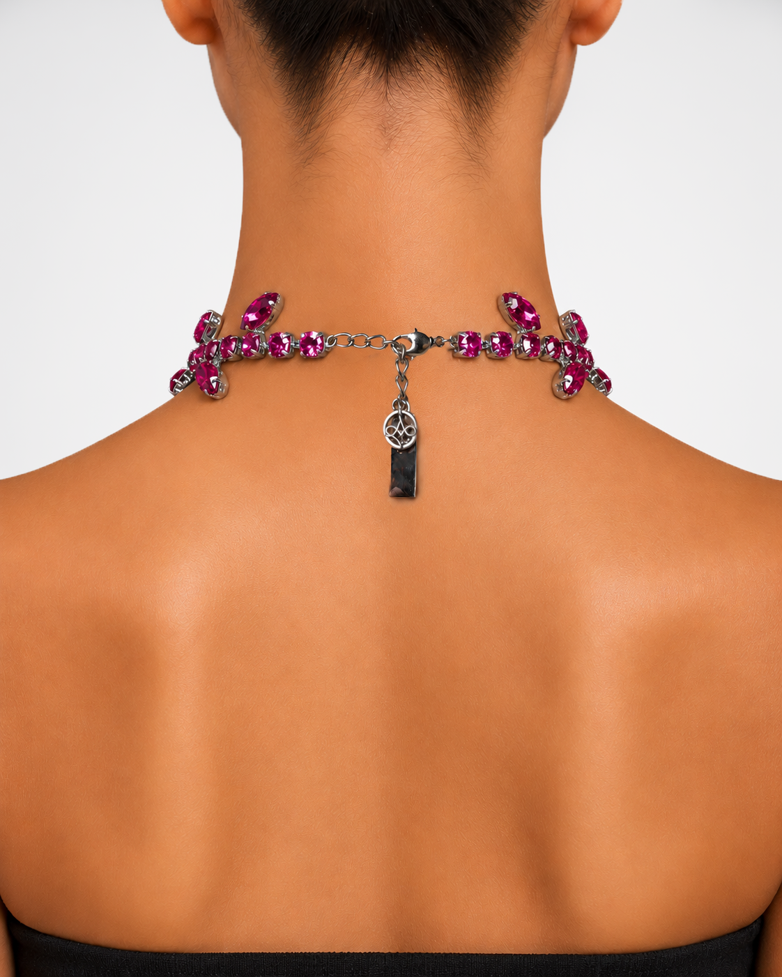 ROSE STEM CHOCKER FUCHSIA MODEL BACK.png