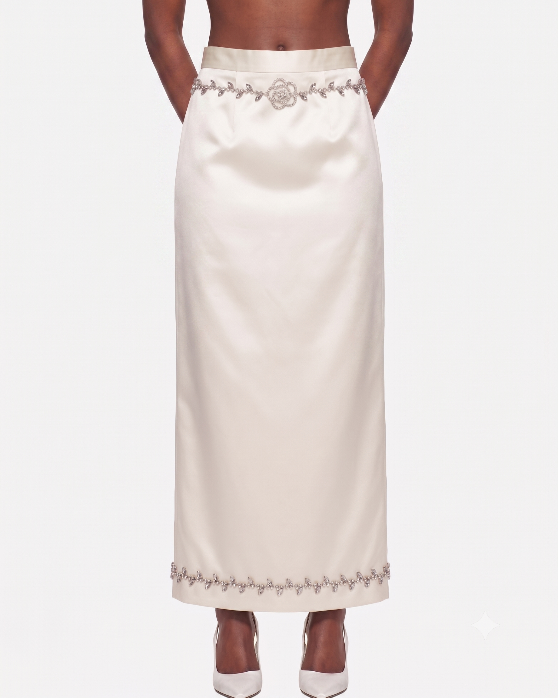 B12 CREAM SATIN FRONT MODEL.png