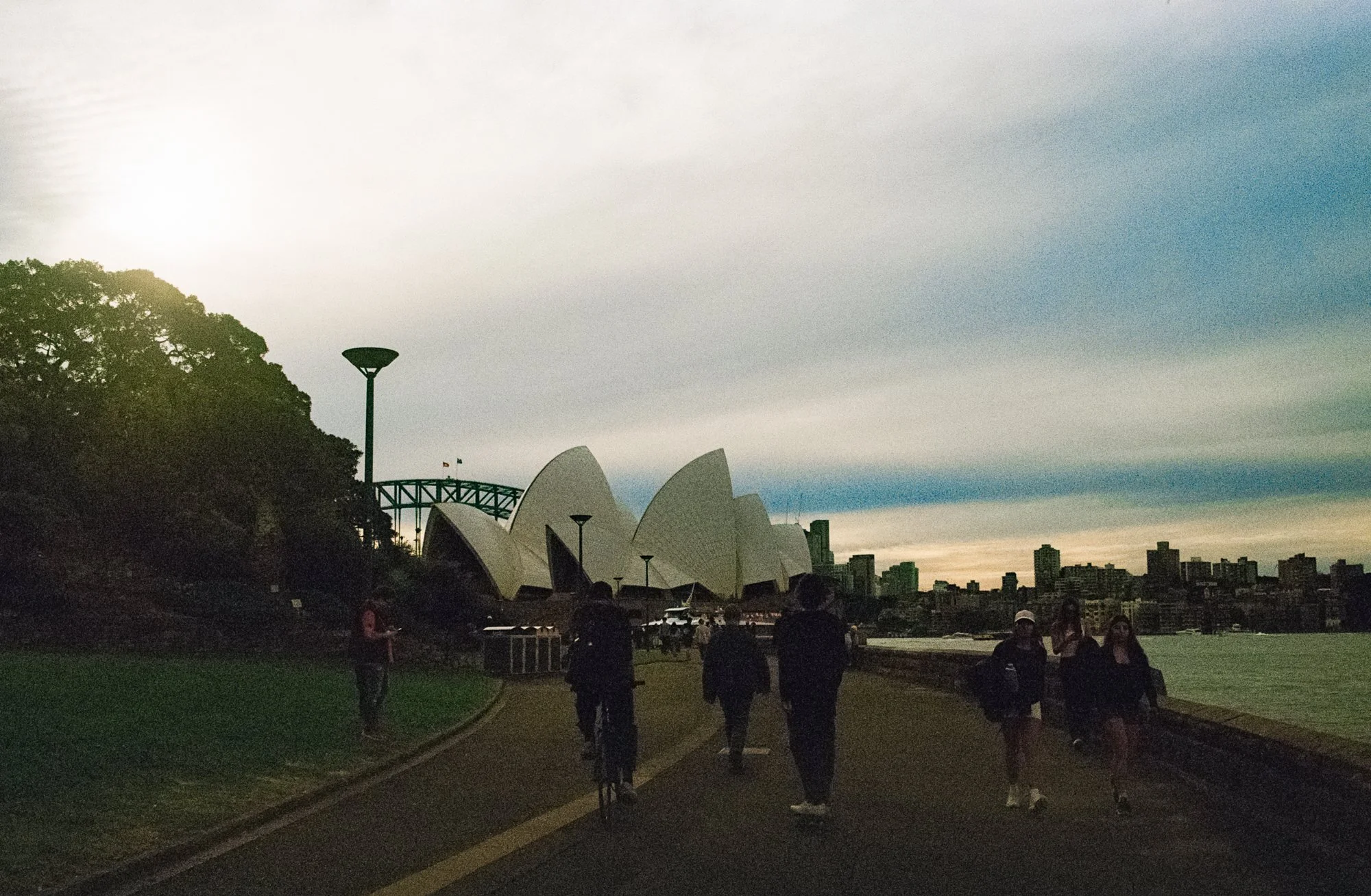 02002192_22_C.jpg
