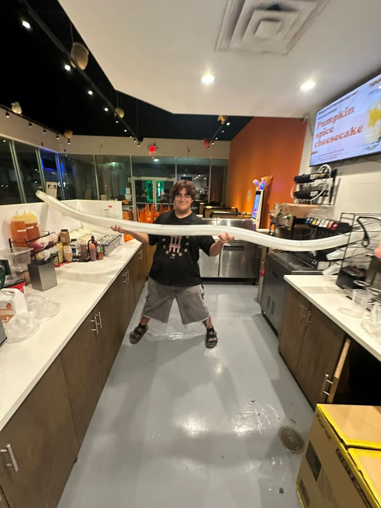 Morning crew better not say ANYTHING

#closing #boba #houston #bobabird #imsogoodatmyjob