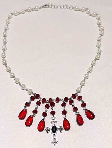 neclace-pearl_reddrop_pic.jpg